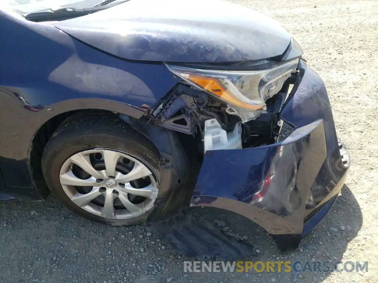 9 Photograph of a damaged car 5YFEPRAEXLP057333 TOYOTA COROLLA 2020