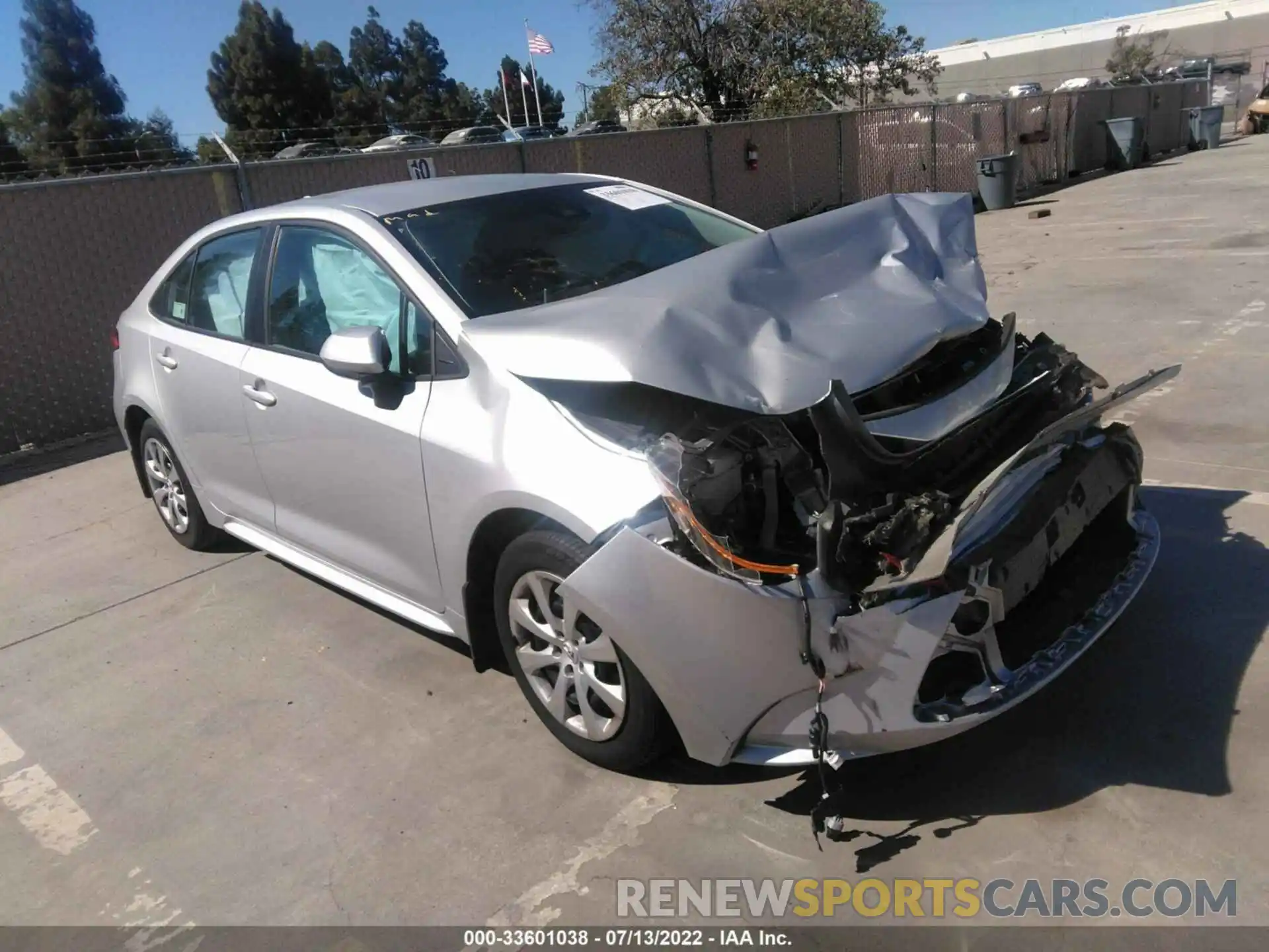 1 Photograph of a damaged car 5YFEPRAEXLP058823 TOYOTA COROLLA 2020