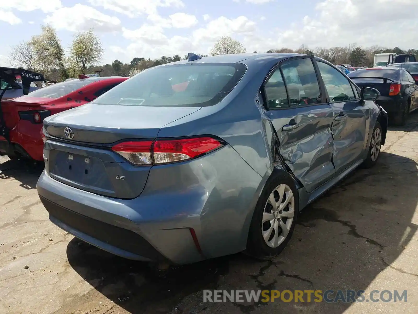 4 Photograph of a damaged car 5YFEPRAEXLP059034 TOYOTA COROLLA 2020