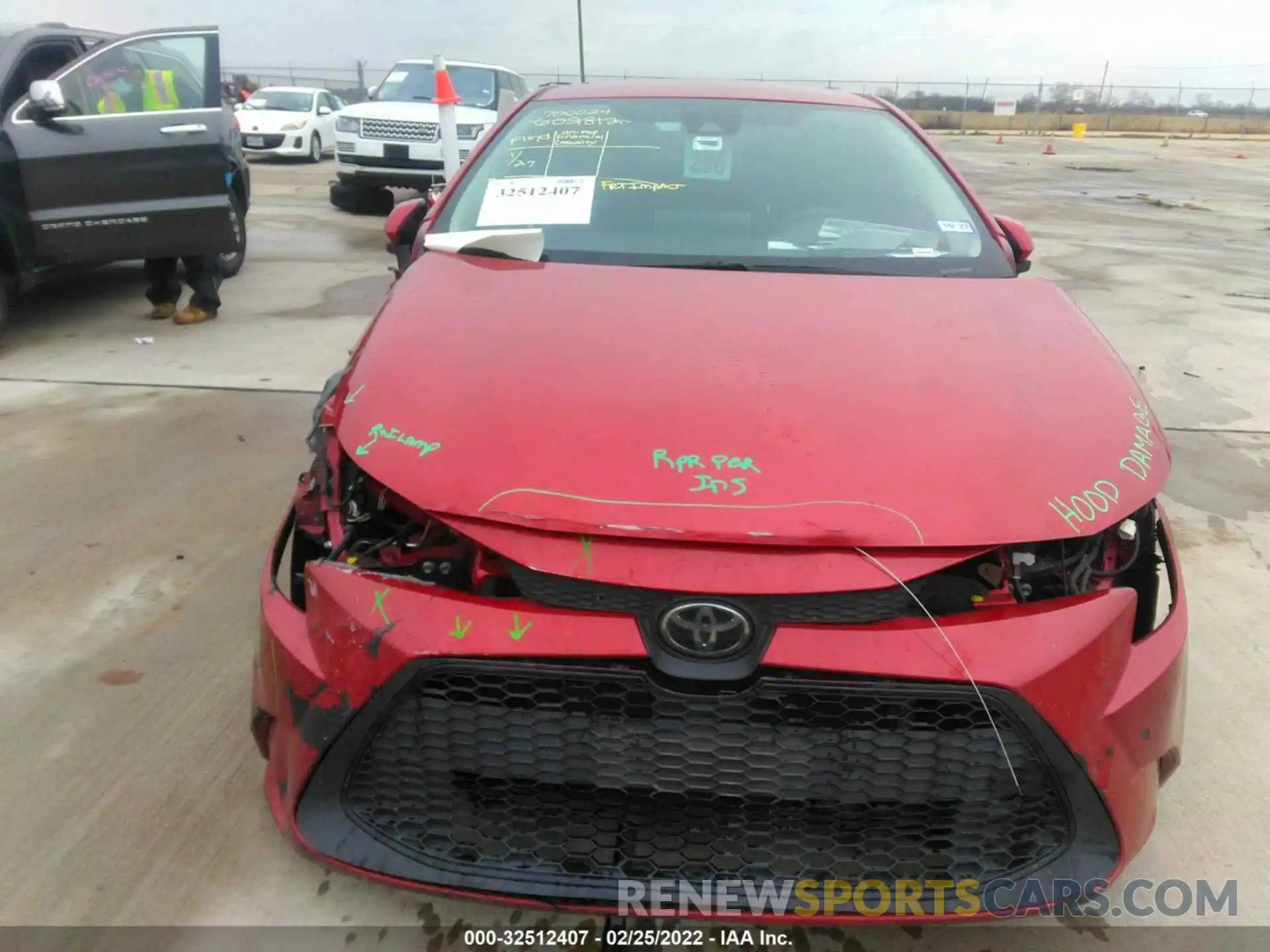 6 Photograph of a damaged car 5YFEPRAEXLP060362 TOYOTA COROLLA 2020