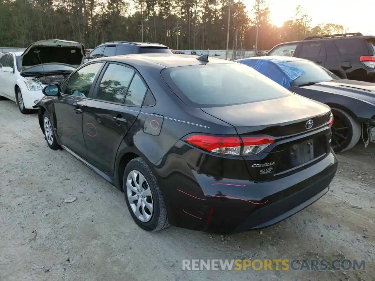 3 Photograph of a damaged car 5YFEPRAEXLP061494 TOYOTA COROLLA 2020