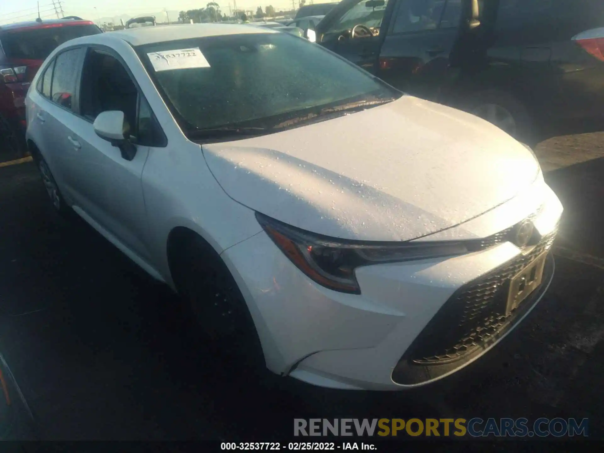 1 Photograph of a damaged car 5YFEPRAEXLP062290 TOYOTA COROLLA 2020