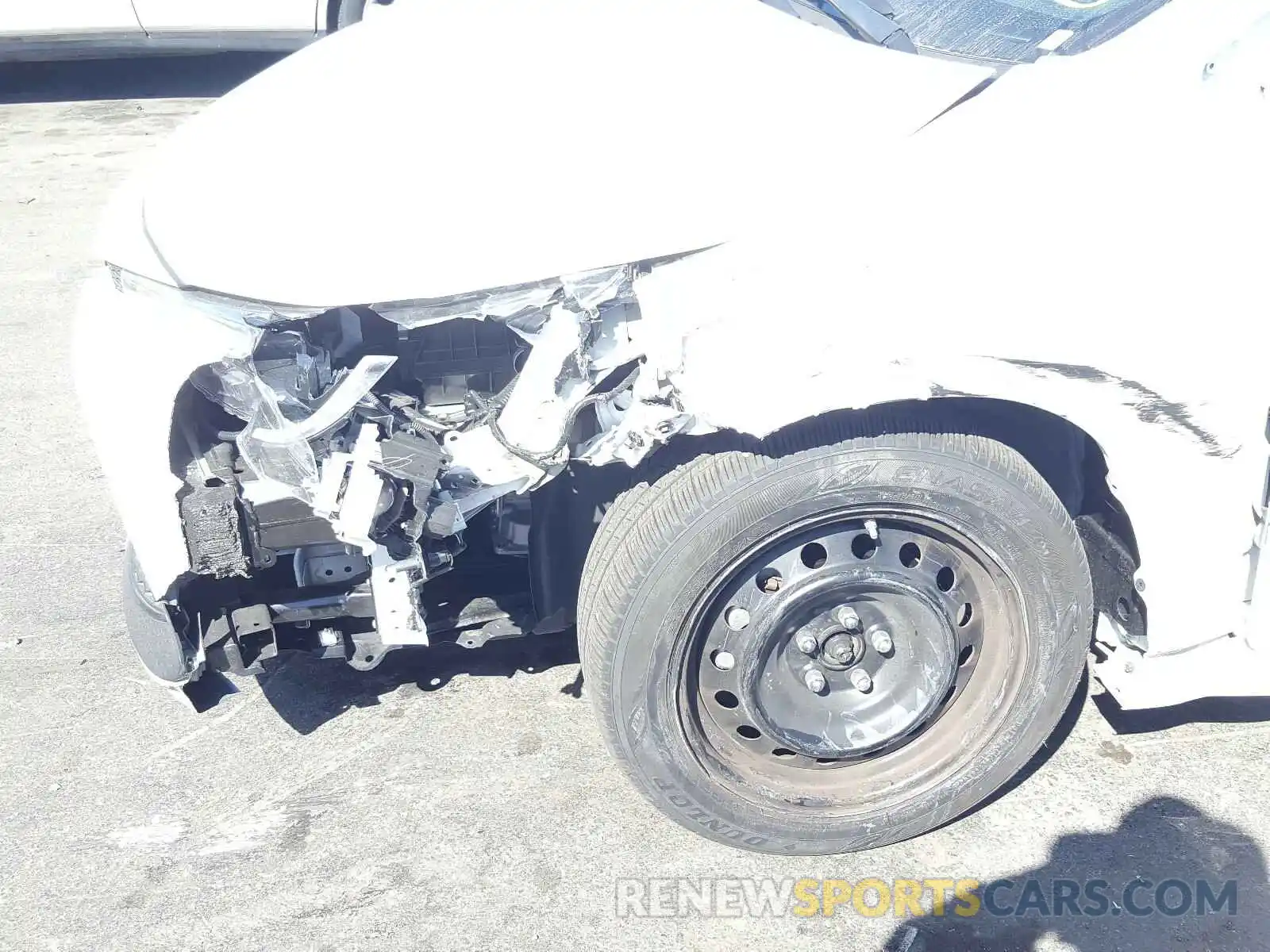 9 Photograph of a damaged car 5YFEPRAEXLP063410 TOYOTA COROLLA 2020