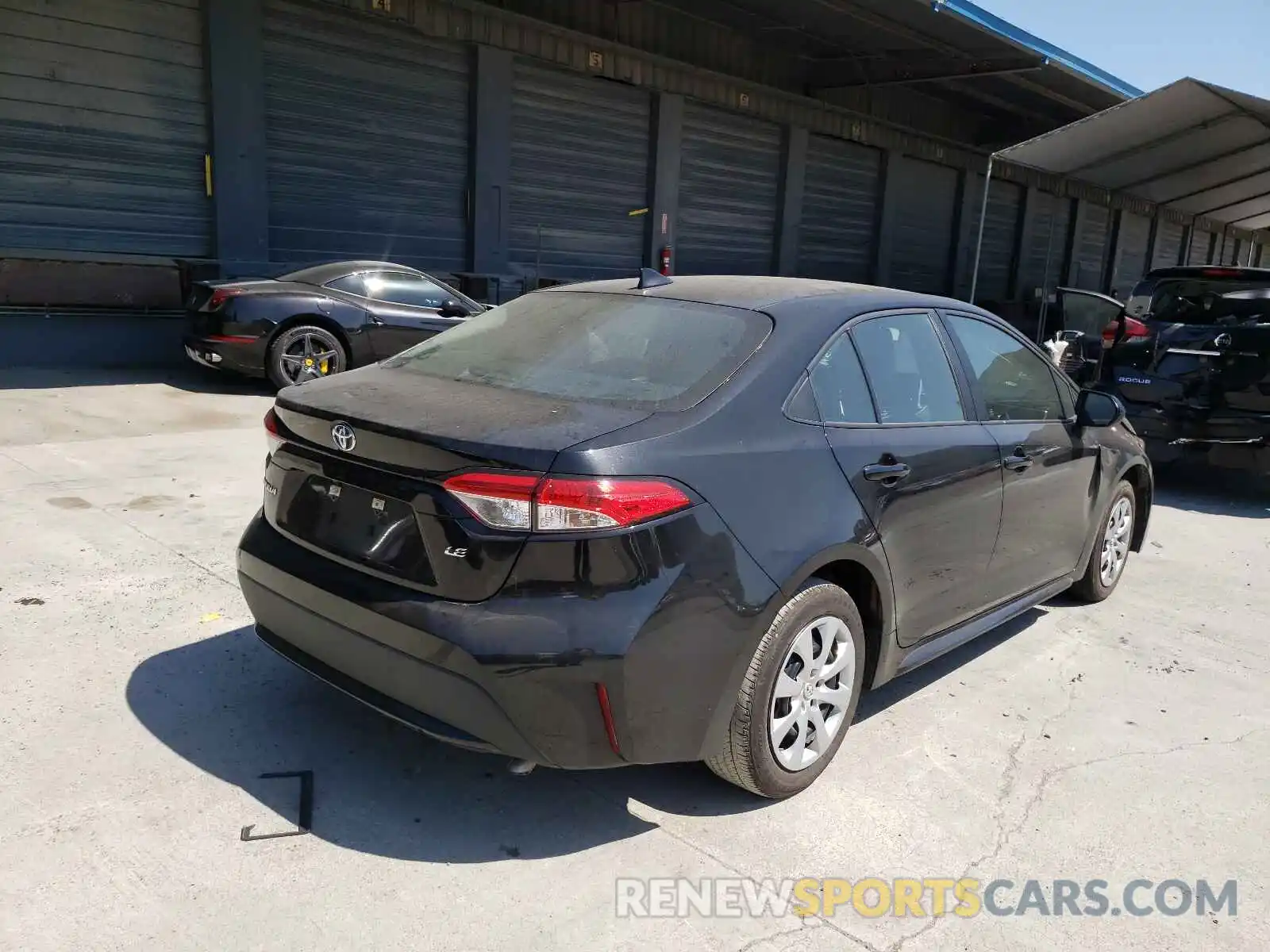 4 Photograph of a damaged car 5YFEPRAEXLP063925 TOYOTA COROLLA 2020