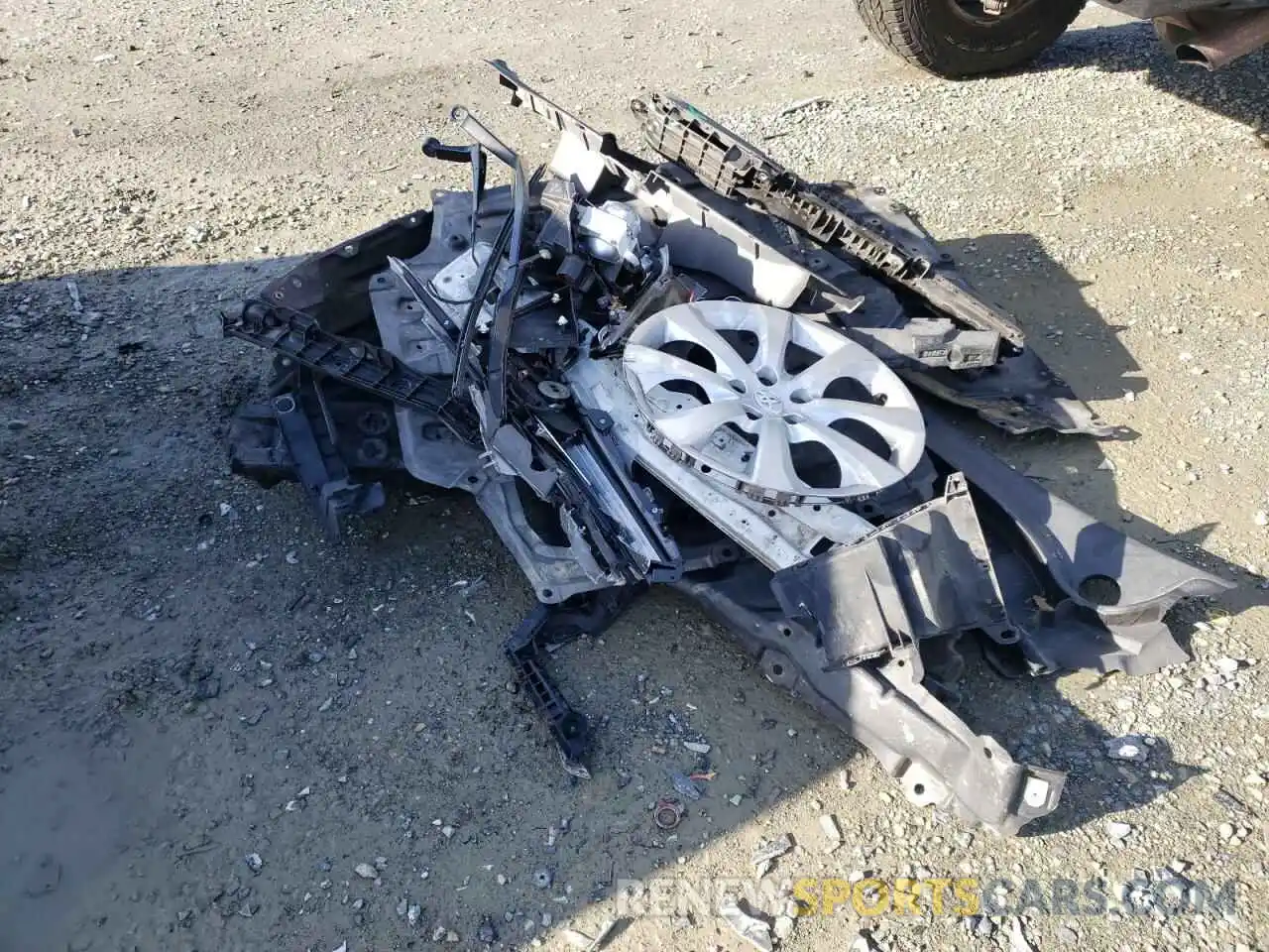 9 Photograph of a damaged car 5YFEPRAEXLP064623 TOYOTA COROLLA 2020