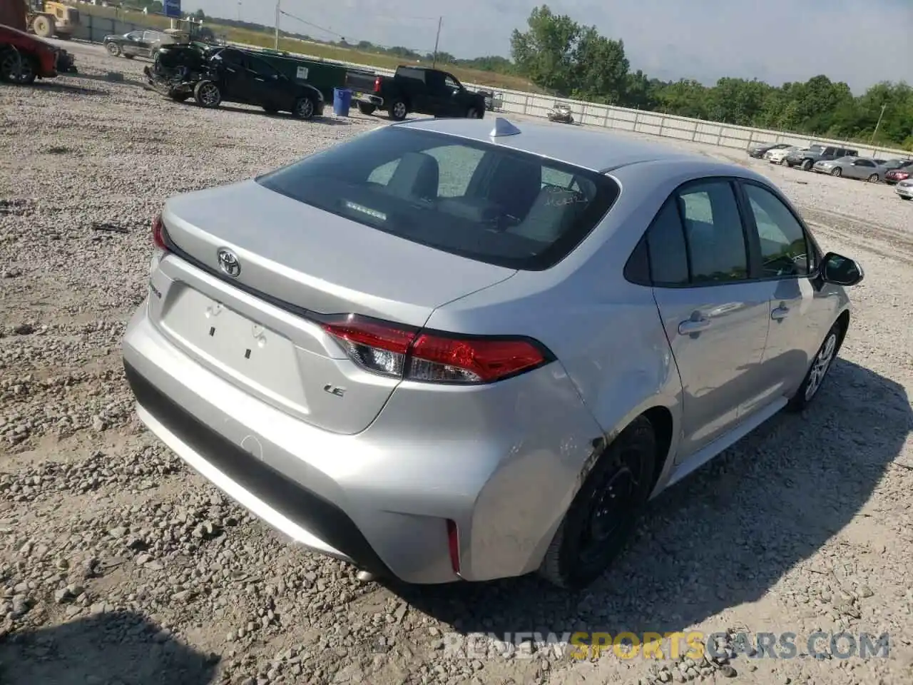 4 Photograph of a damaged car 5YFEPRAEXLP064752 TOYOTA COROLLA 2020