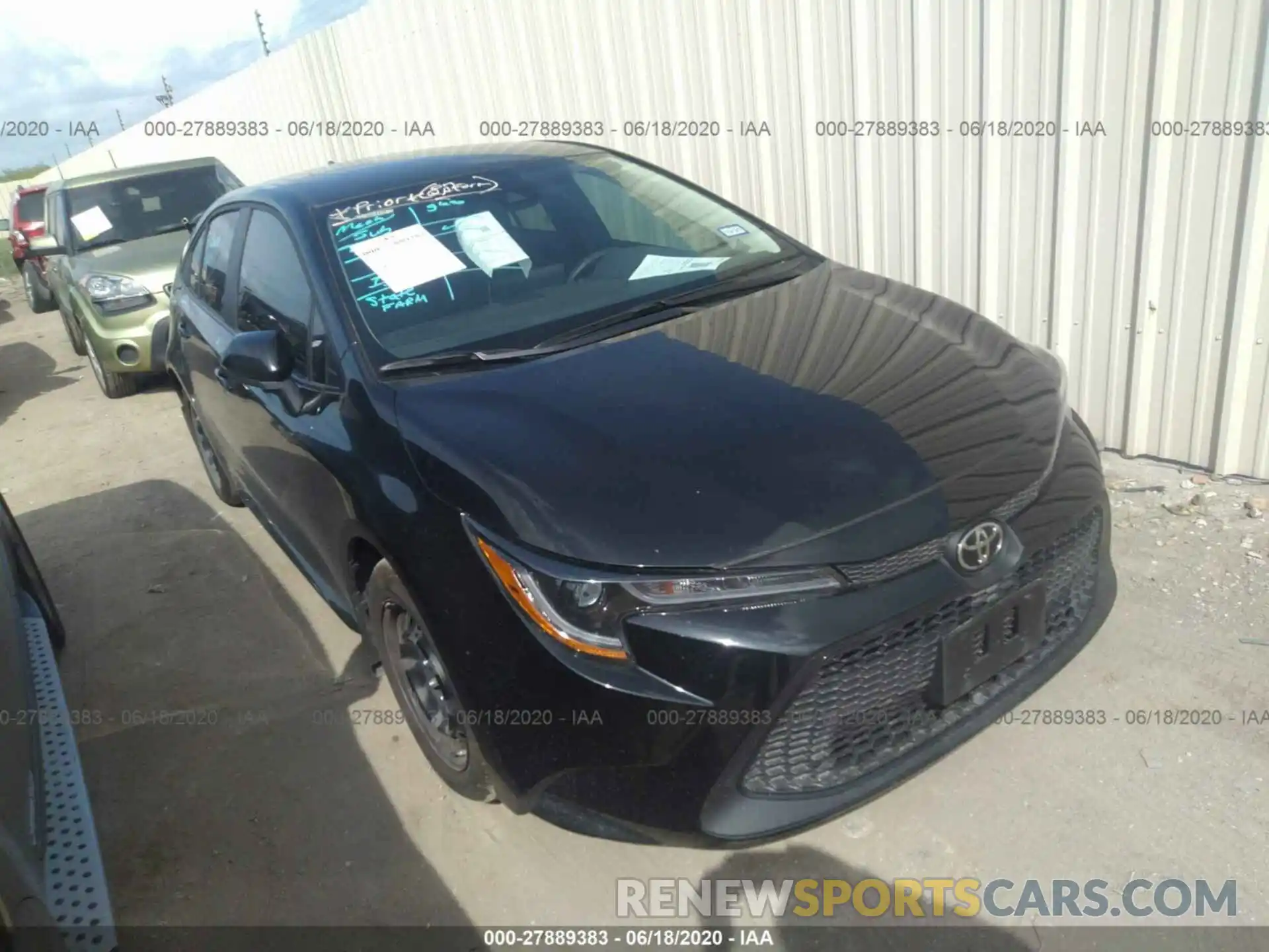 1 Photograph of a damaged car 5YFEPRAEXLP065593 TOYOTA COROLLA 2020