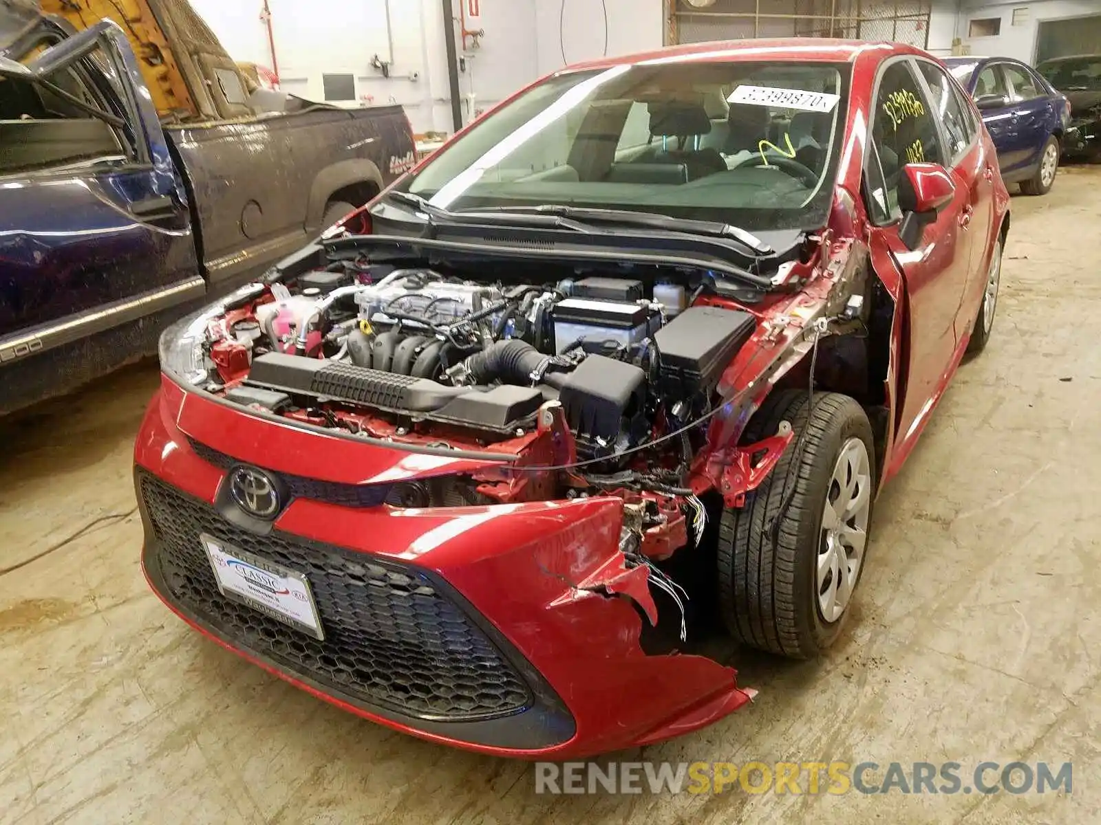 2 Photograph of a damaged car 5YFEPRAEXLP065867 TOYOTA COROLLA 2020