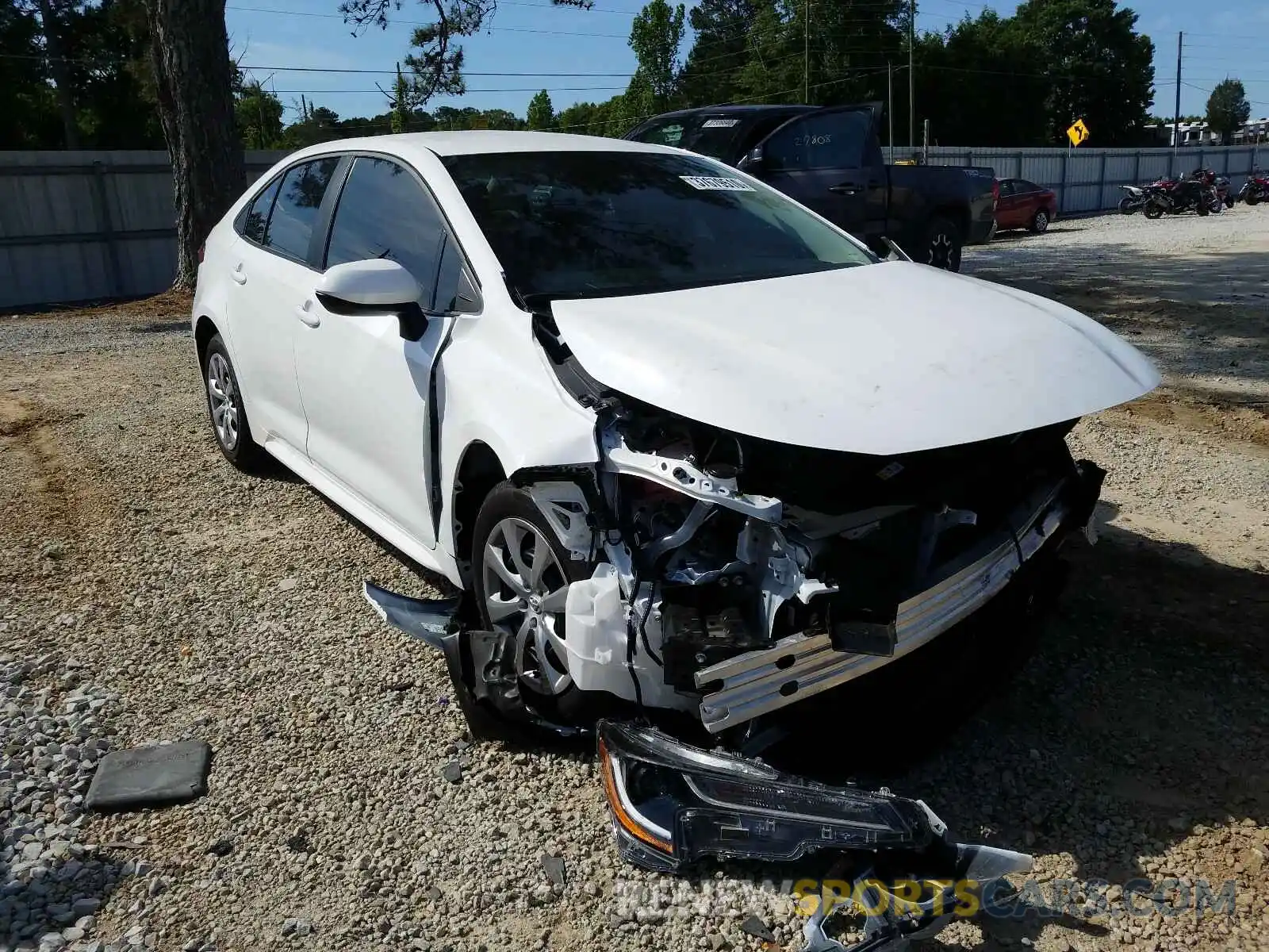 1 Photograph of a damaged car 5YFEPRAEXLP066159 TOYOTA COROLLA 2020