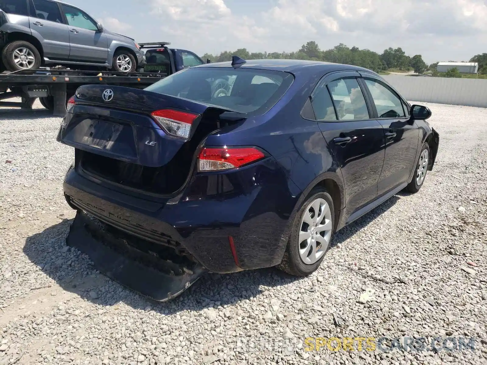 4 Photograph of a damaged car 5YFEPRAEXLP067781 TOYOTA COROLLA 2020