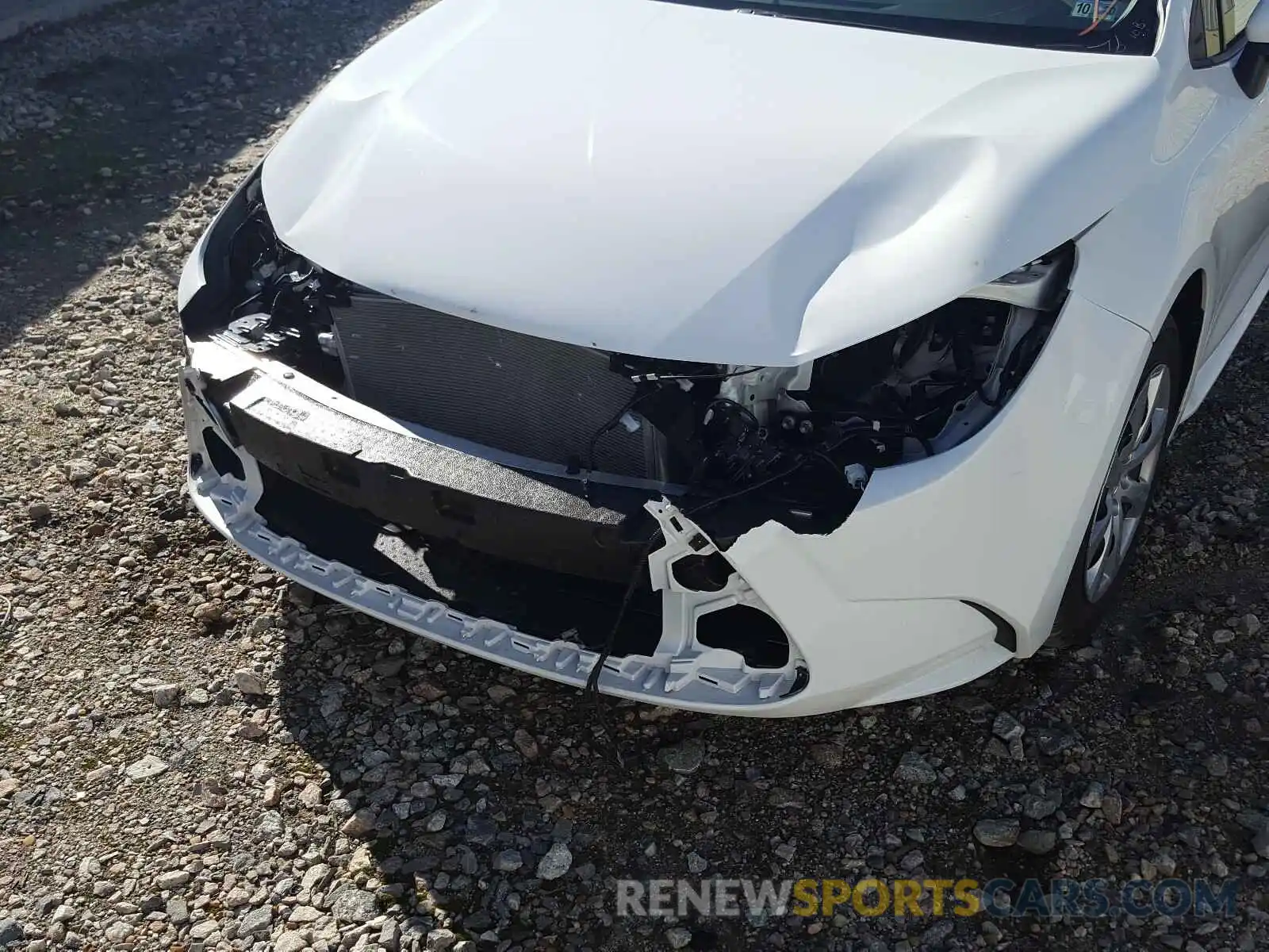 9 Photograph of a damaged car 5YFEPRAEXLP068882 TOYOTA COROLLA 2020