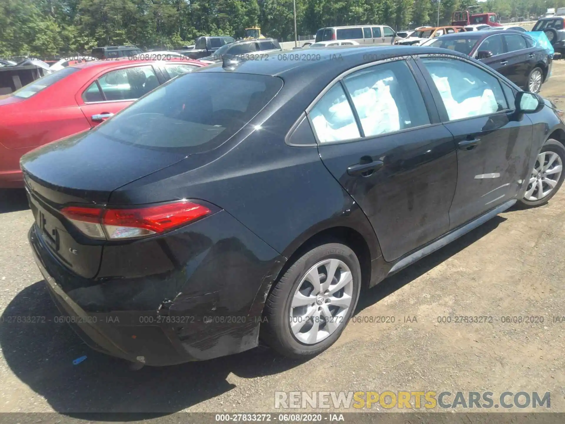 4 Photograph of a damaged car 5YFEPRAEXLP070261 TOYOTA COROLLA 2020