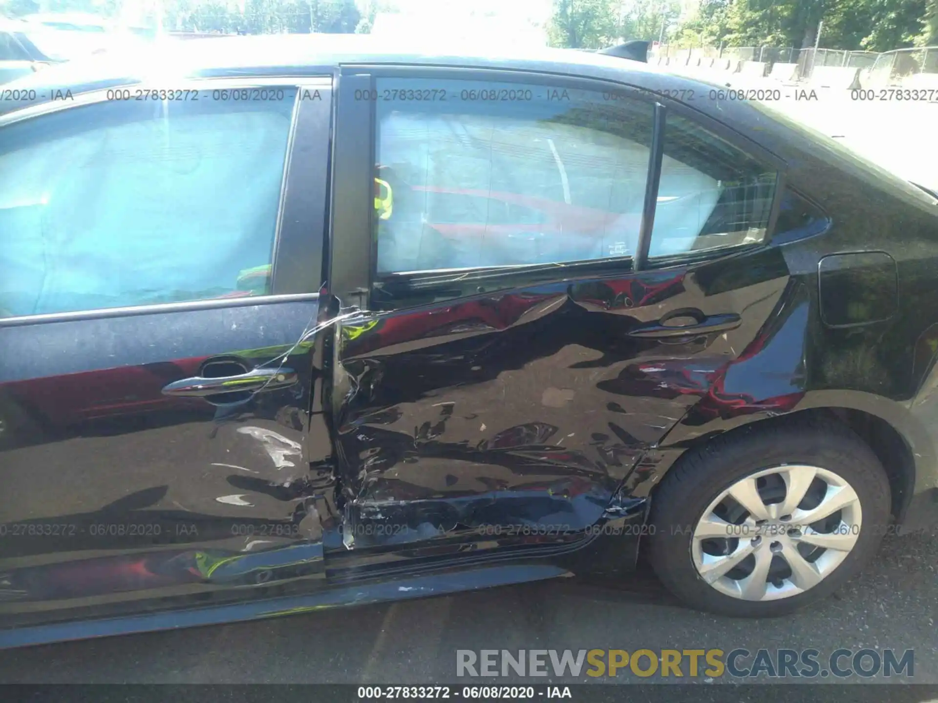 6 Photograph of a damaged car 5YFEPRAEXLP070261 TOYOTA COROLLA 2020