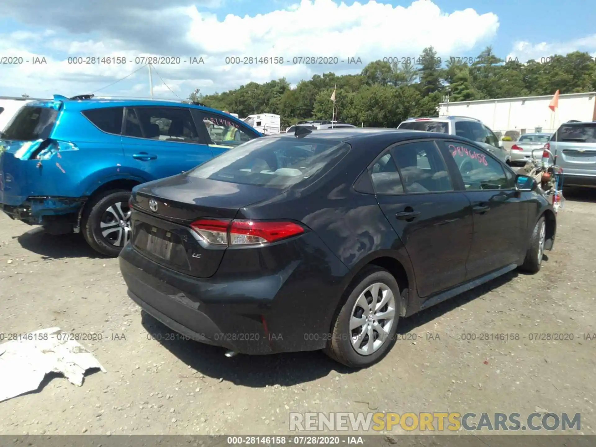 4 Photograph of a damaged car 5YFEPRAEXLP070762 TOYOTA COROLLA 2020