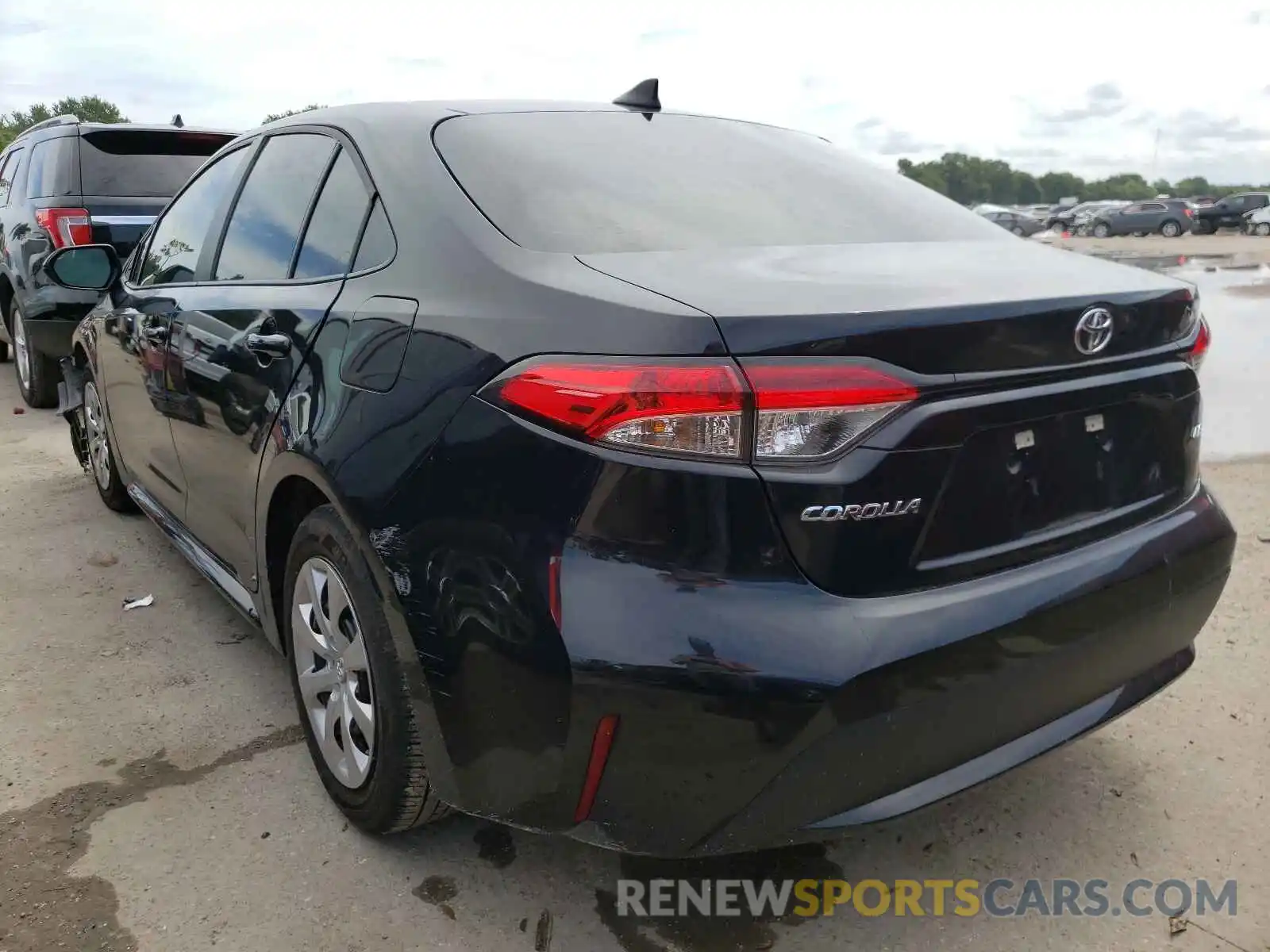 3 Photograph of a damaged car 5YFEPRAEXLP071717 TOYOTA COROLLA 2020