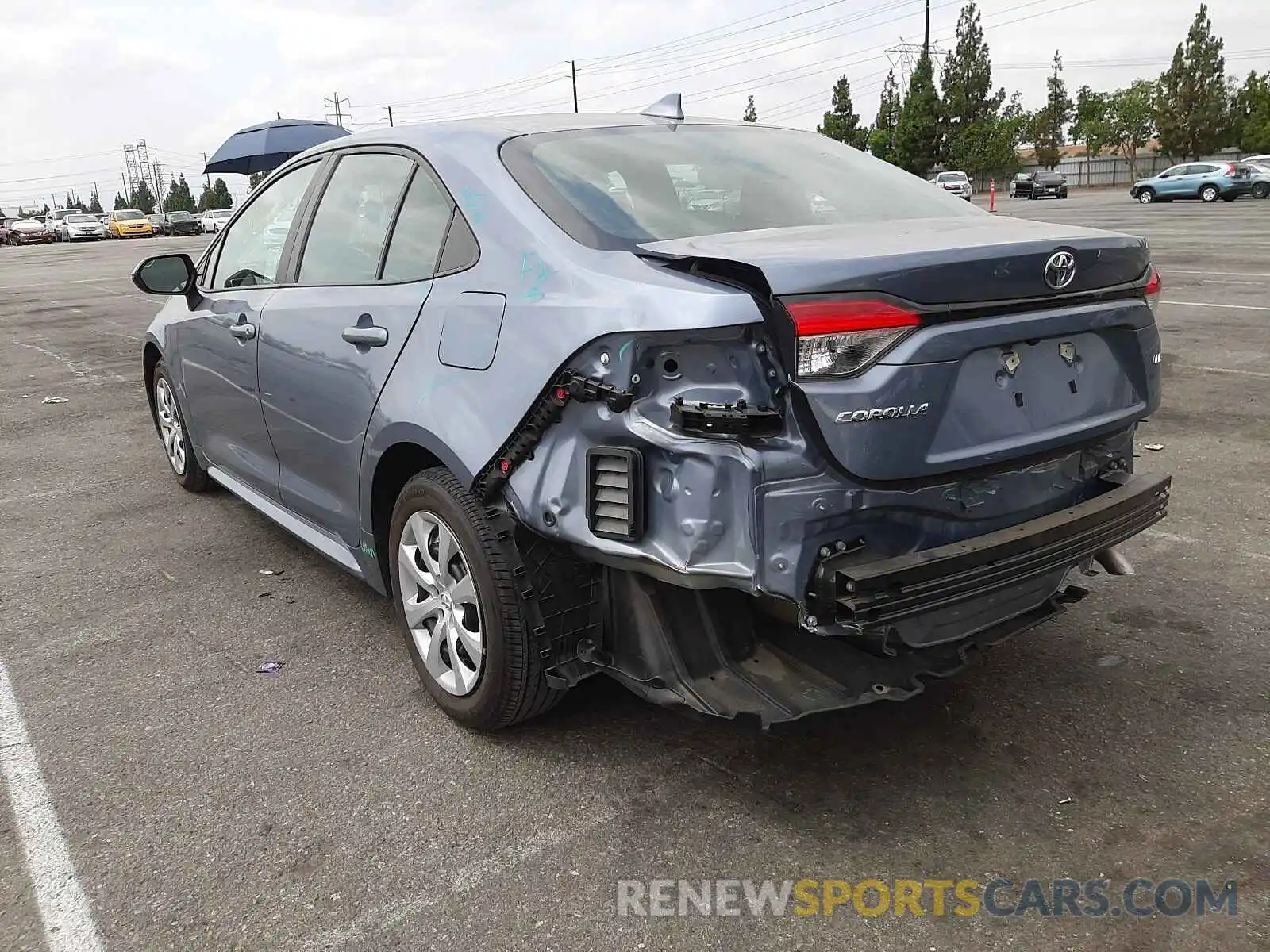 3 Photograph of a damaged car 5YFEPRAEXLP073855 TOYOTA COROLLA 2020