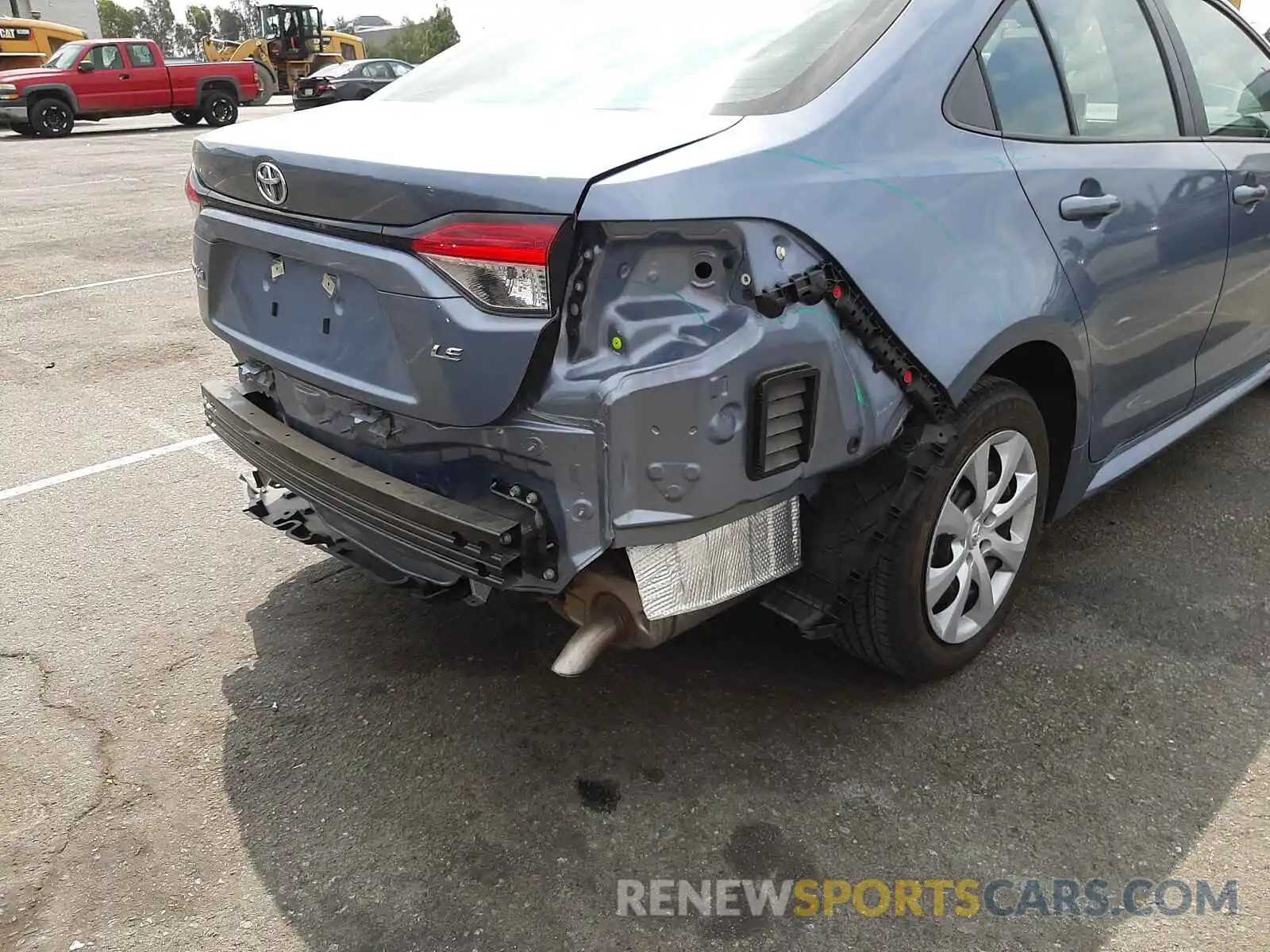 9 Photograph of a damaged car 5YFEPRAEXLP073855 TOYOTA COROLLA 2020