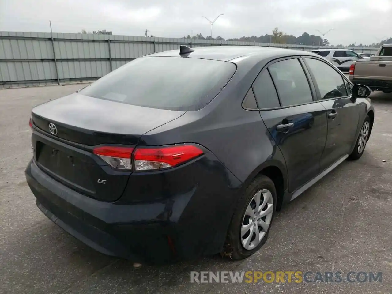 4 Photograph of a damaged car 5YFEPRAEXLP074343 TOYOTA COROLLA 2020