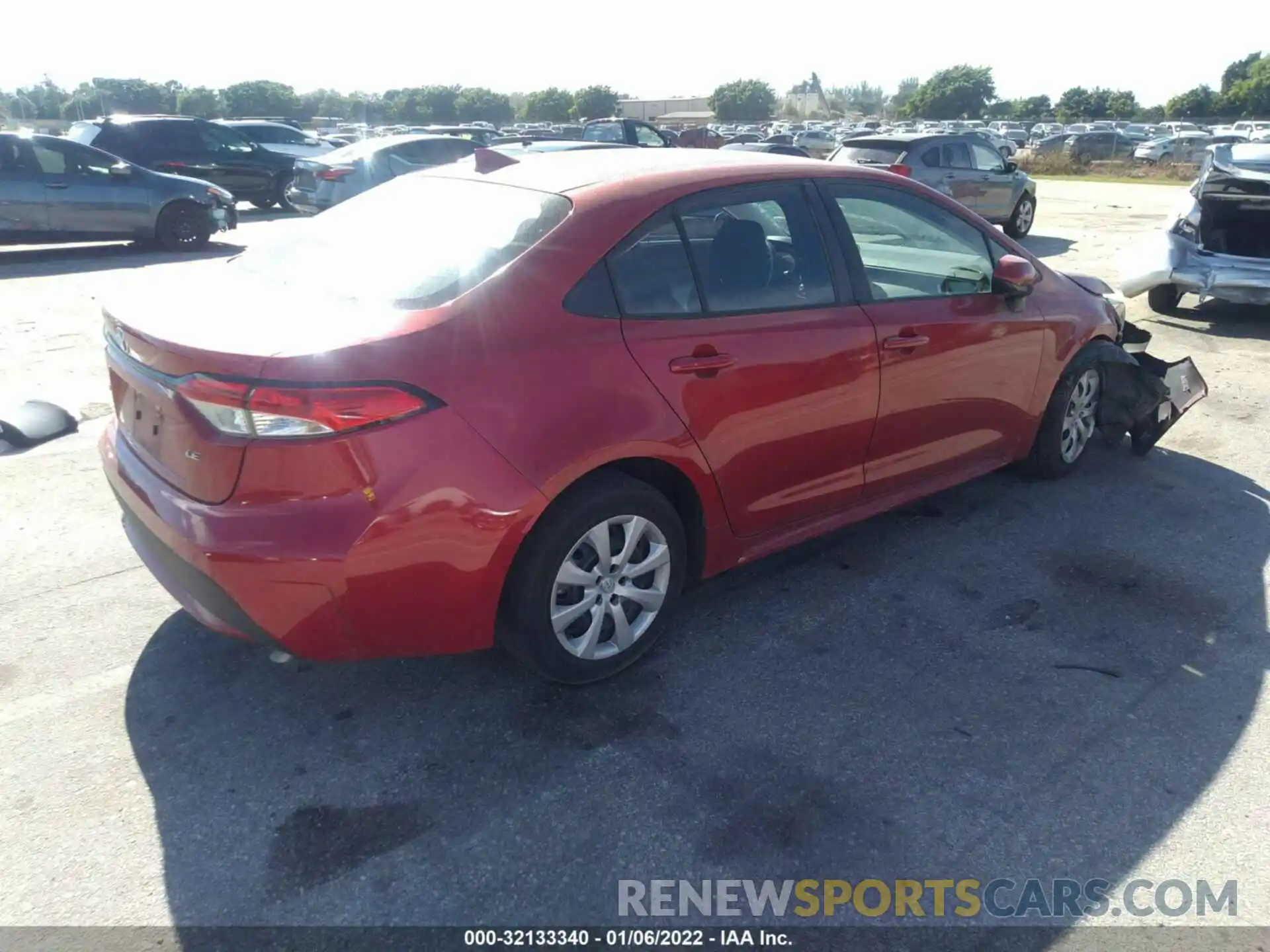 4 Photograph of a damaged car 5YFEPRAEXLP074729 TOYOTA COROLLA 2020