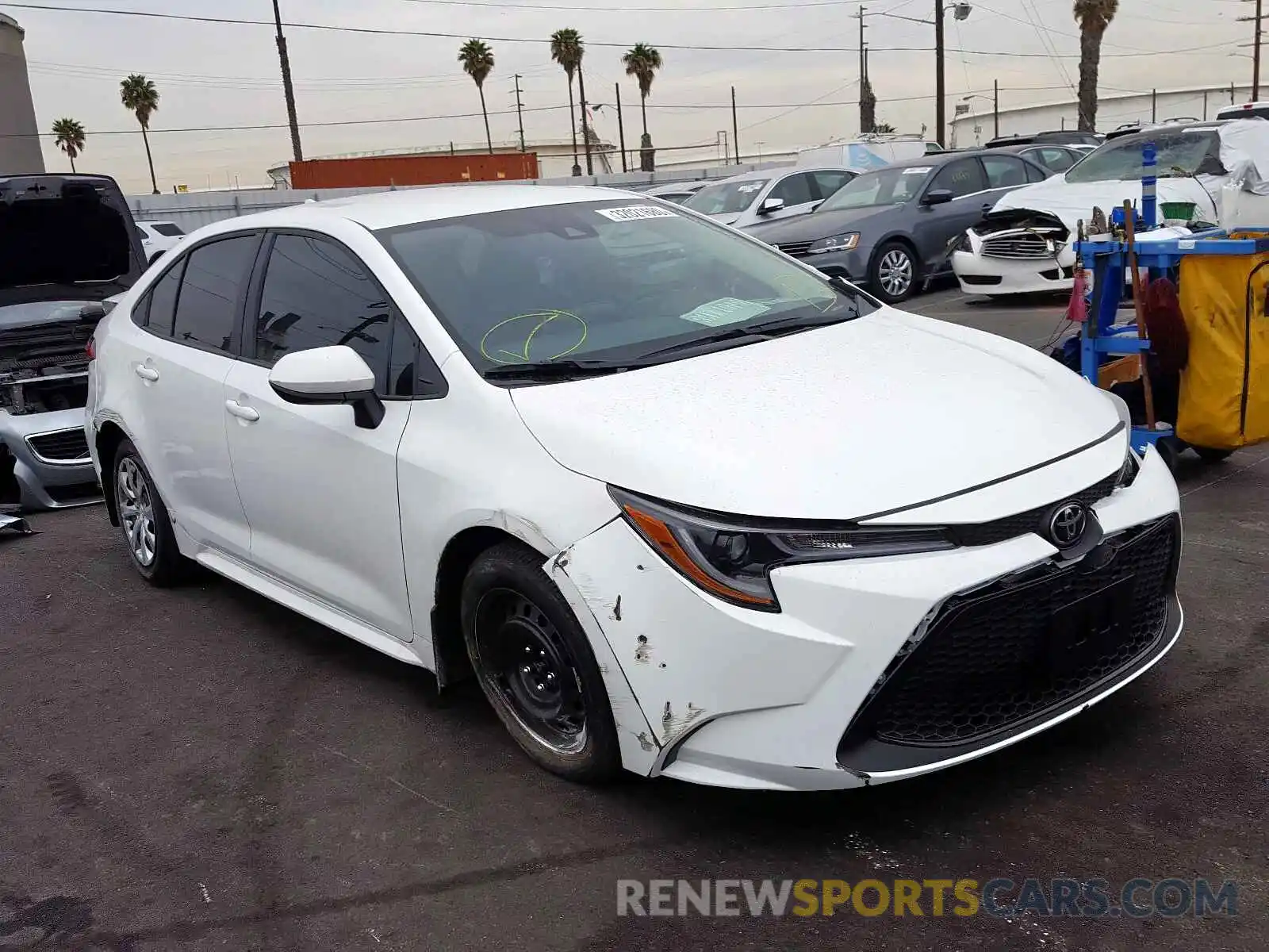 1 Photograph of a damaged car 5YFEPRAEXLP075010 TOYOTA COROLLA 2020