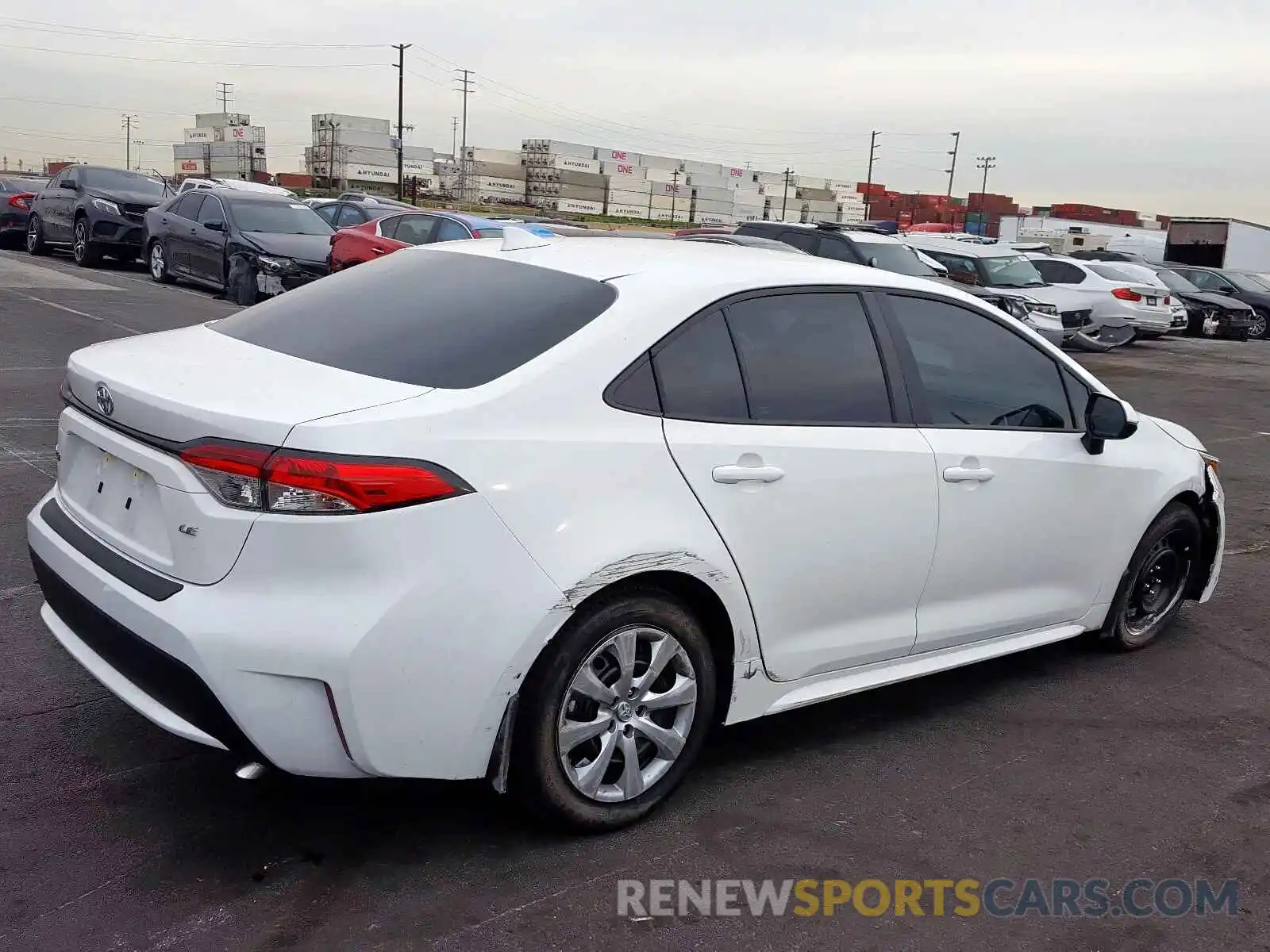 4 Photograph of a damaged car 5YFEPRAEXLP075010 TOYOTA COROLLA 2020