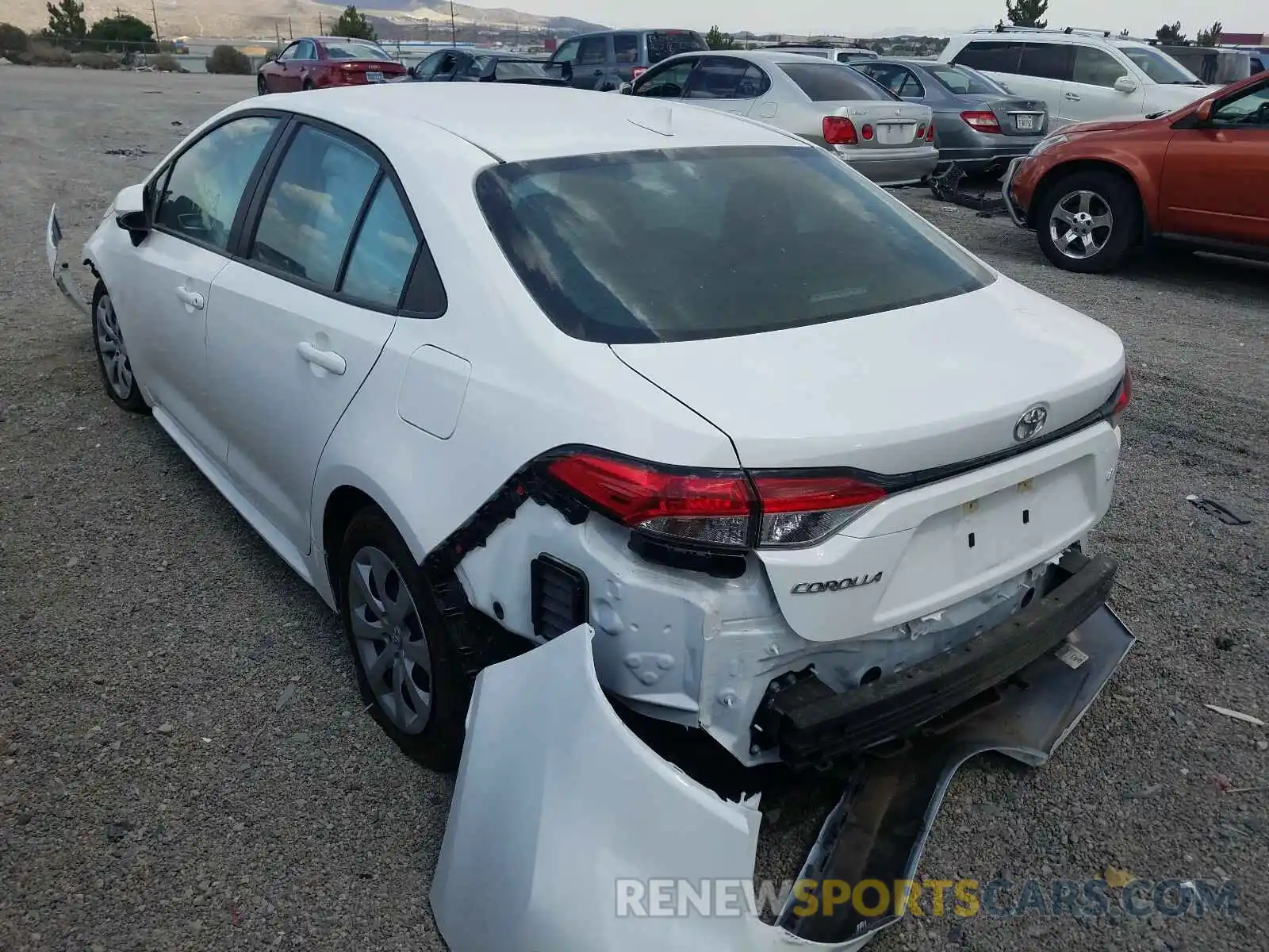 3 Photograph of a damaged car 5YFEPRAEXLP075878 TOYOTA COROLLA 2020