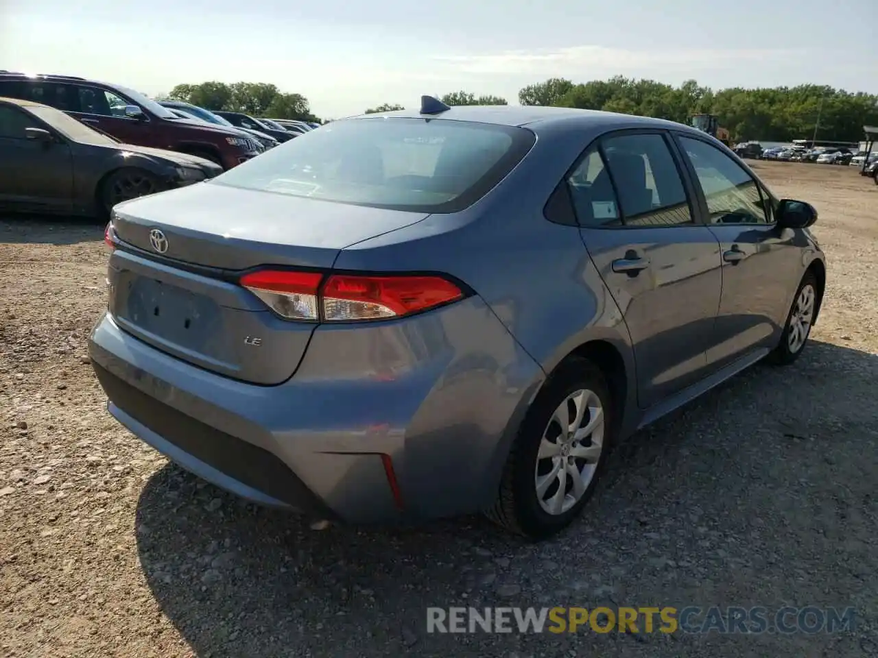 4 Photograph of a damaged car 5YFEPRAEXLP076030 TOYOTA COROLLA 2020