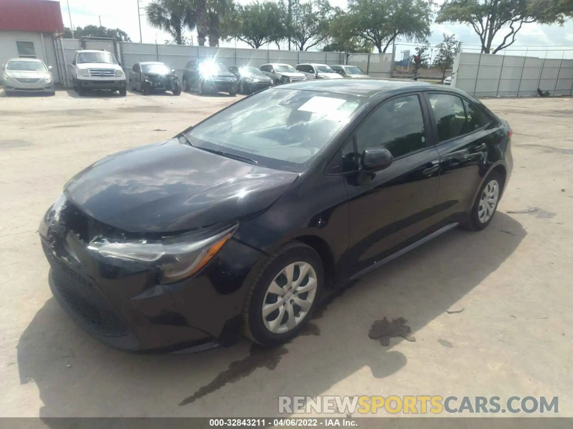 2 Photograph of a damaged car 5YFEPRAEXLP077128 TOYOTA COROLLA 2020