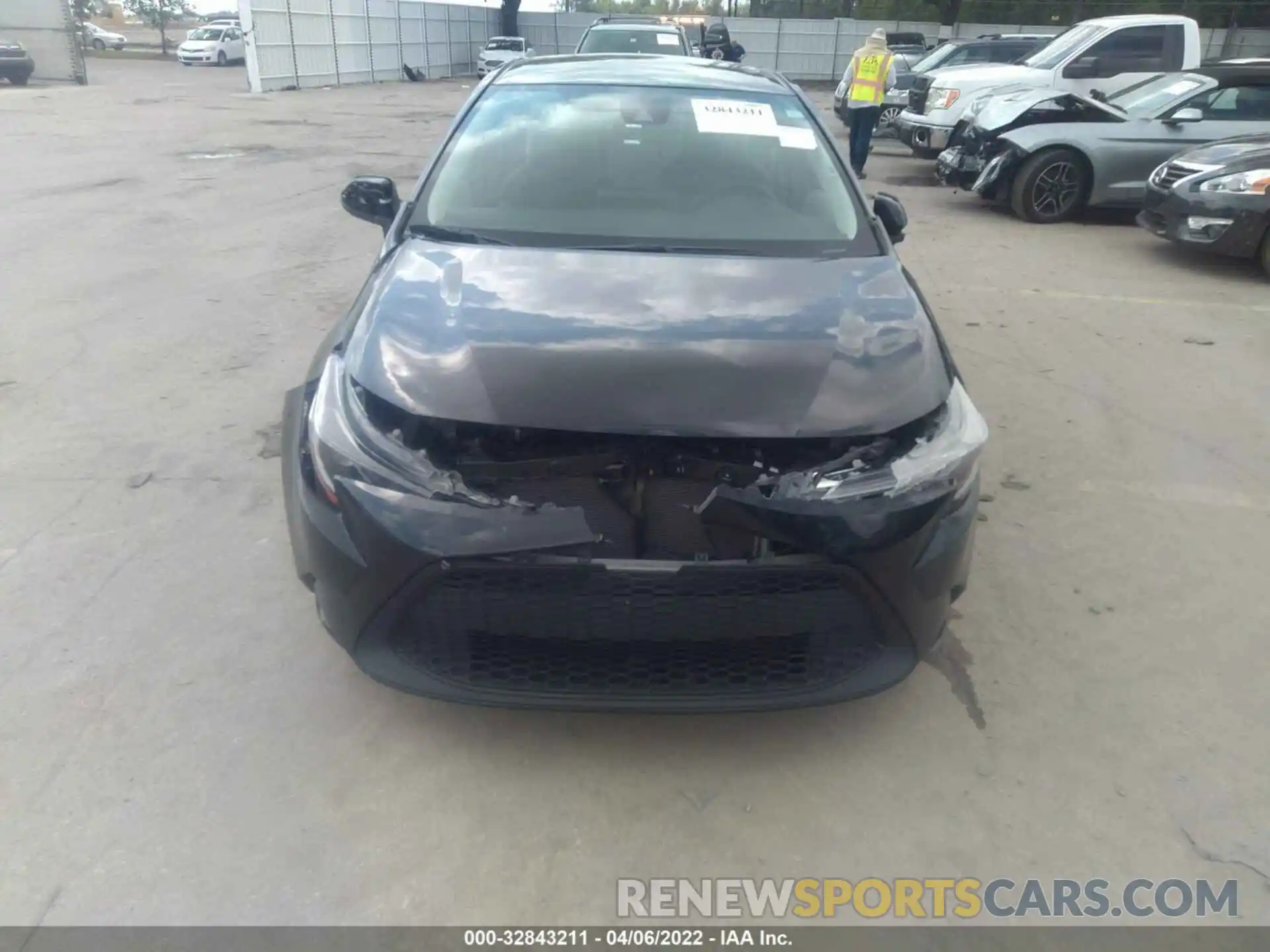 6 Photograph of a damaged car 5YFEPRAEXLP077128 TOYOTA COROLLA 2020