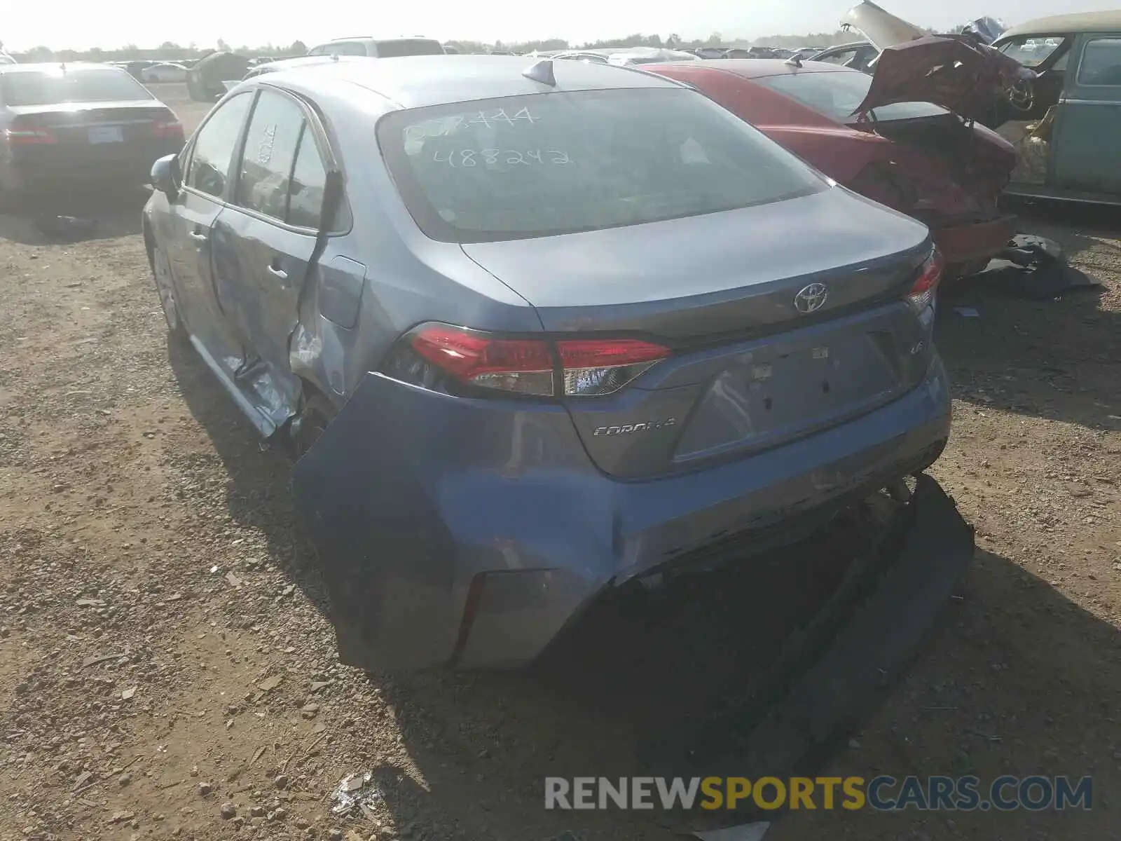 3 Photograph of a damaged car 5YFEPRAEXLP077677 TOYOTA COROLLA 2020