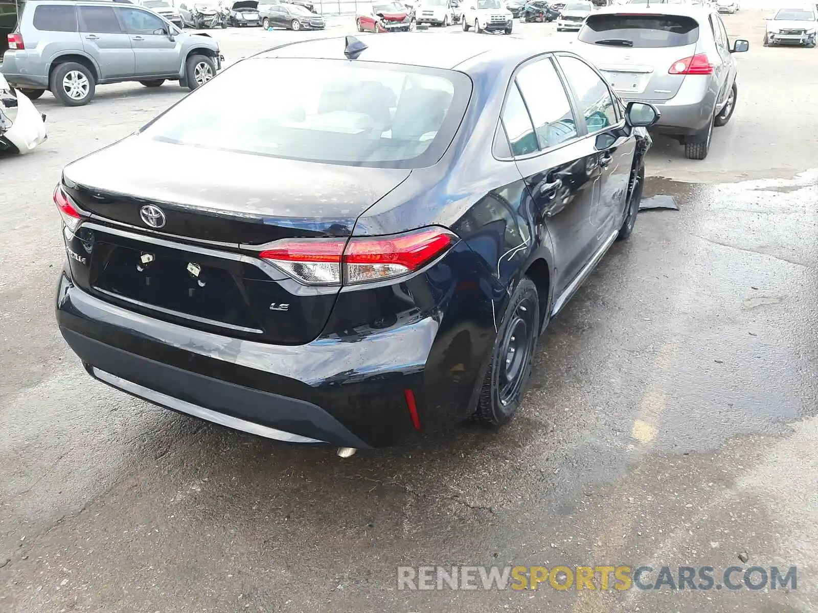 4 Photograph of a damaged car 5YFEPRAEXLP077694 TOYOTA COROLLA 2020