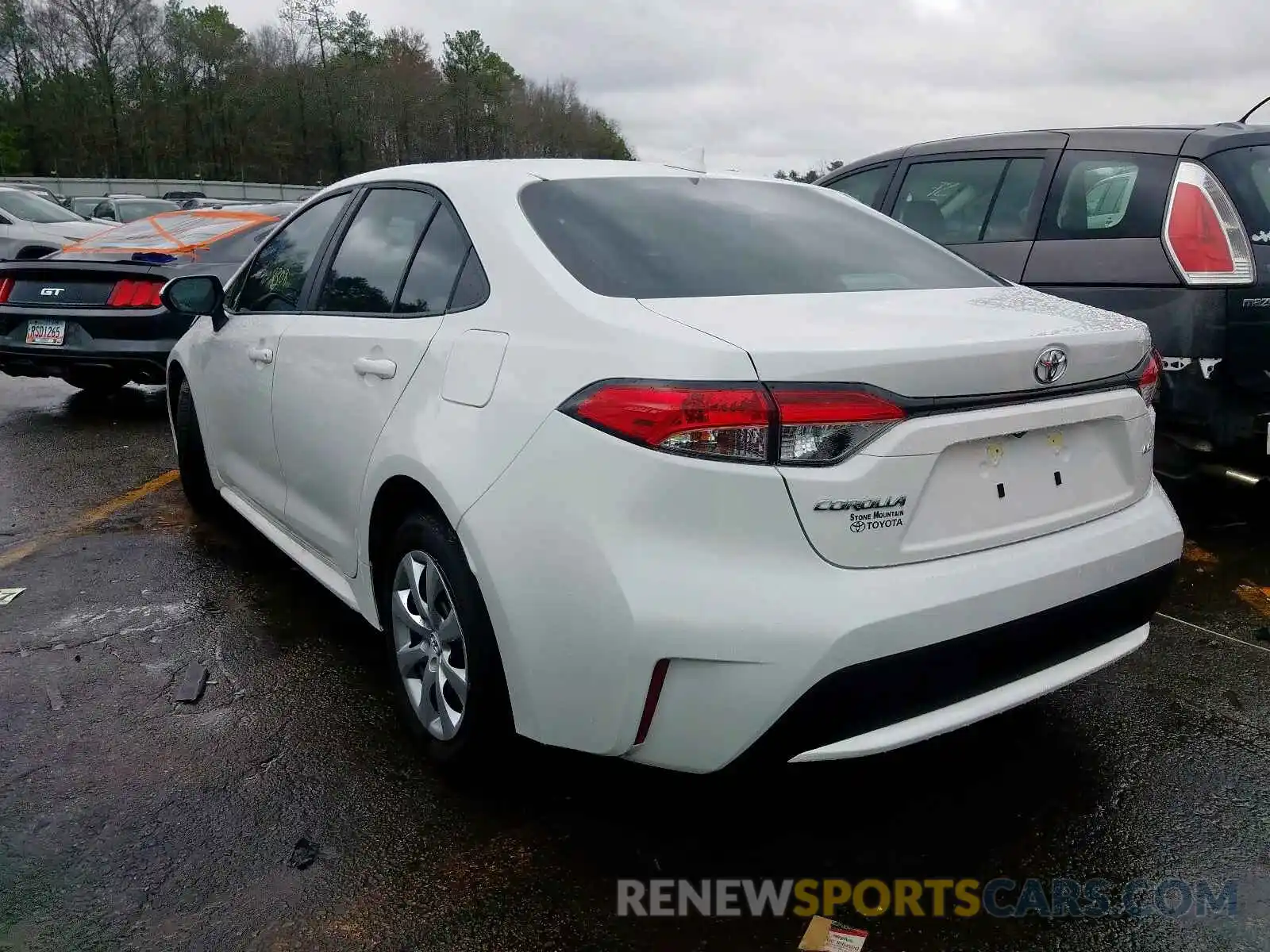 3 Photograph of a damaged car 5YFEPRAEXLP079428 TOYOTA COROLLA 2020