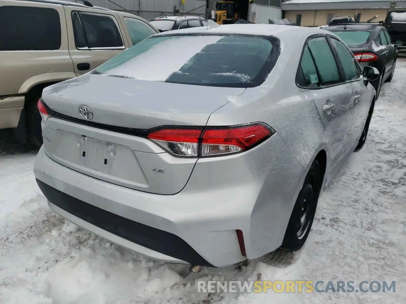 4 Photograph of a damaged car 5YFEPRAEXLP079980 TOYOTA COROLLA 2020