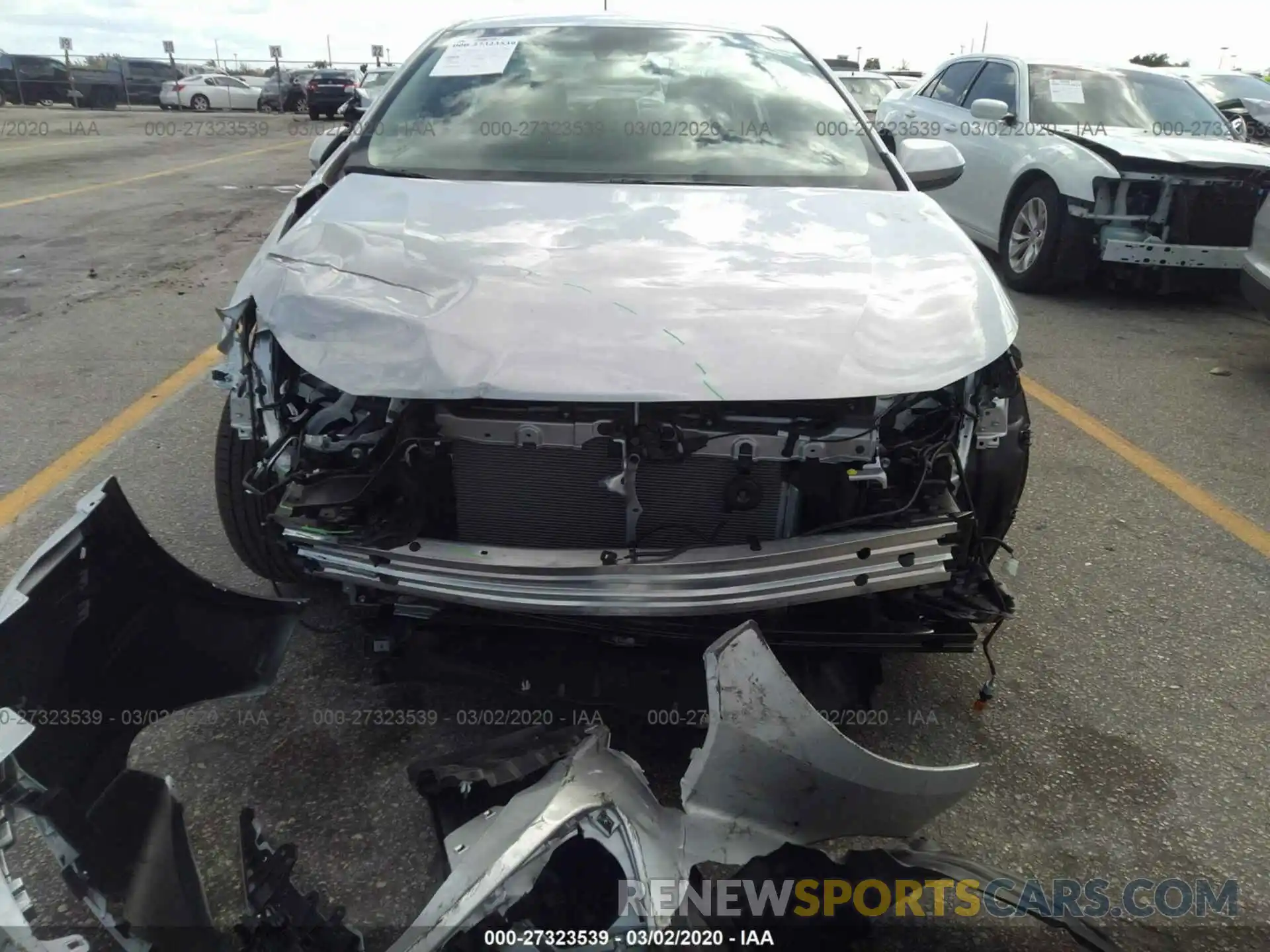 6 Photograph of a damaged car 5YFEPRAEXLP081602 TOYOTA COROLLA 2020