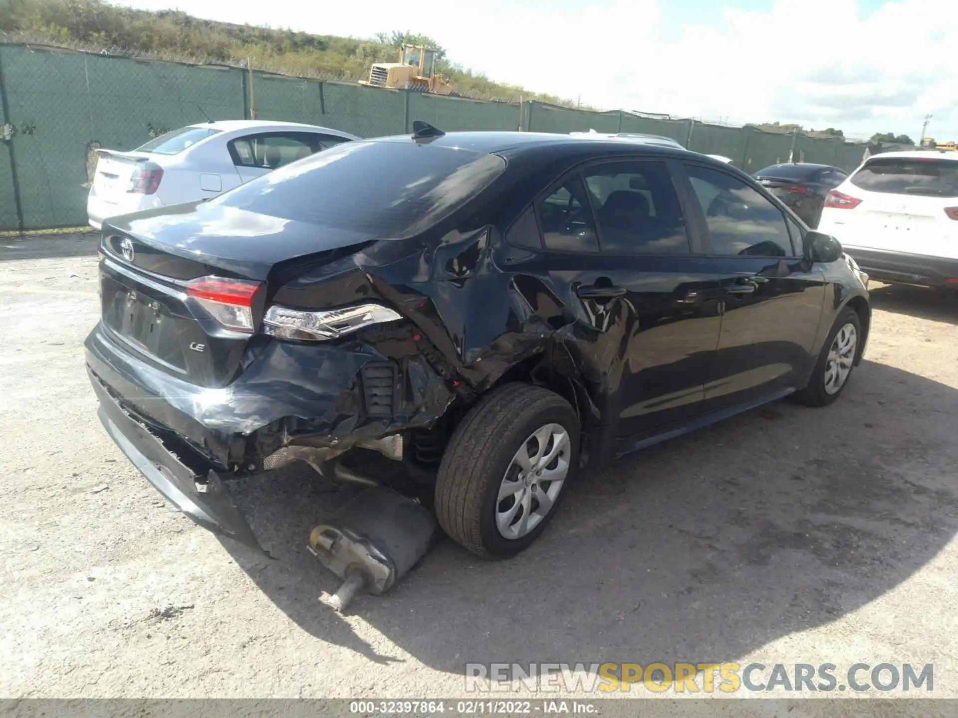 4 Photograph of a damaged car 5YFEPRAEXLP081793 TOYOTA COROLLA 2020