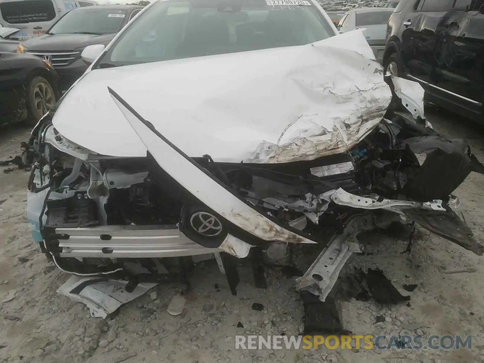 9 Photograph of a damaged car 5YFEPRAEXLP082183 TOYOTA COROLLA 2020