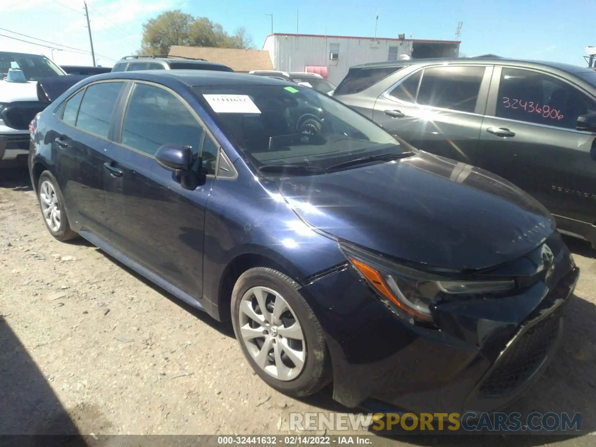 1 Photograph of a damaged car 5YFEPRAEXLP083575 TOYOTA COROLLA 2020