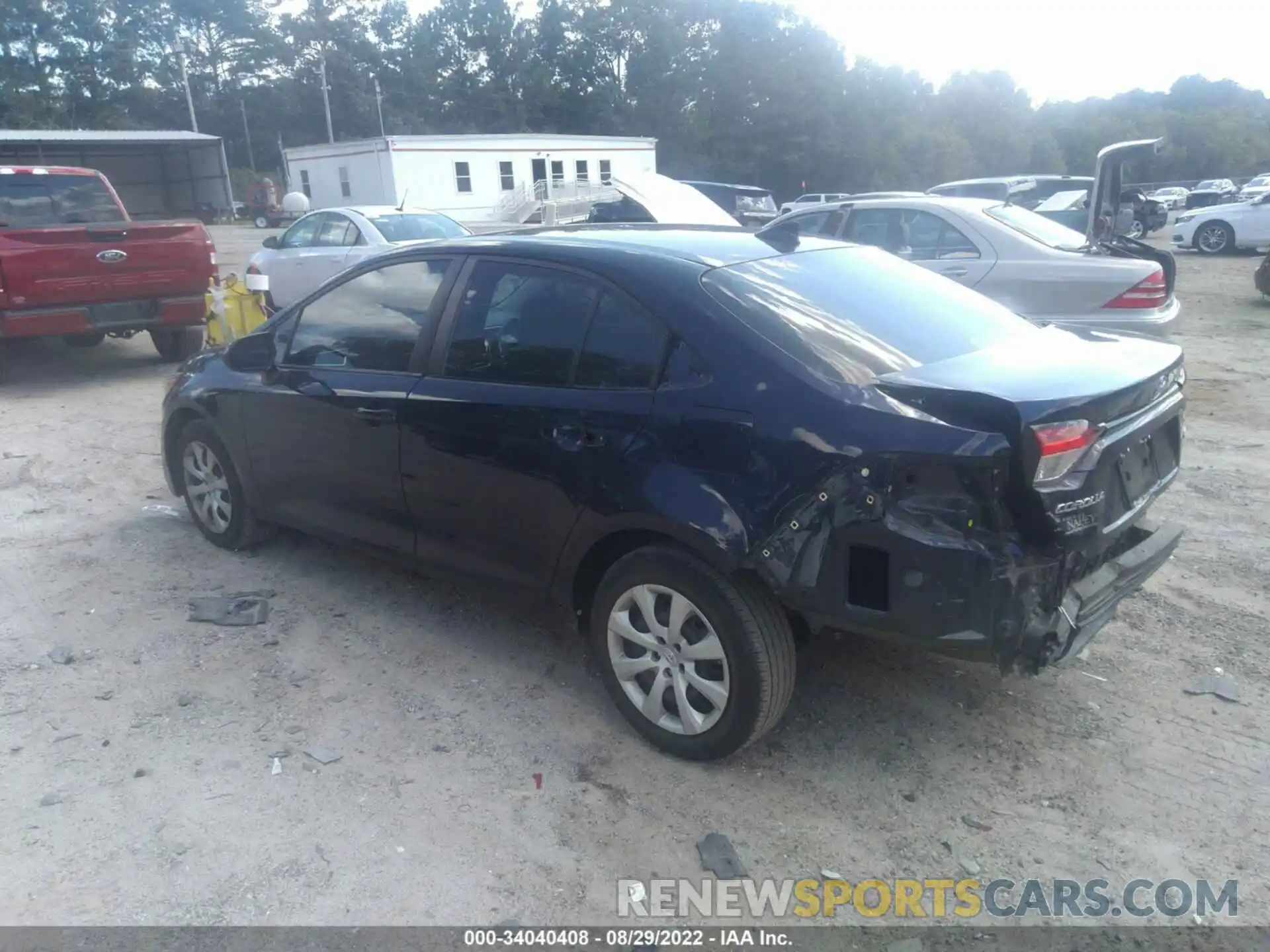 3 Photograph of a damaged car 5YFEPRAEXLP084676 TOYOTA COROLLA 2020