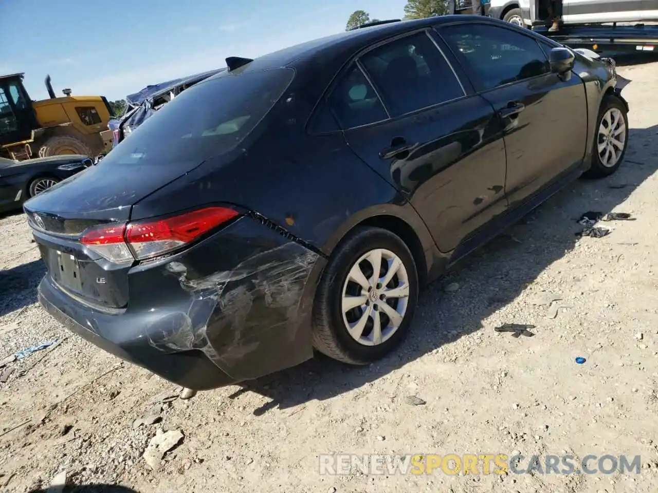 4 Photograph of a damaged car 5YFEPRAEXLP089666 TOYOTA COROLLA 2020