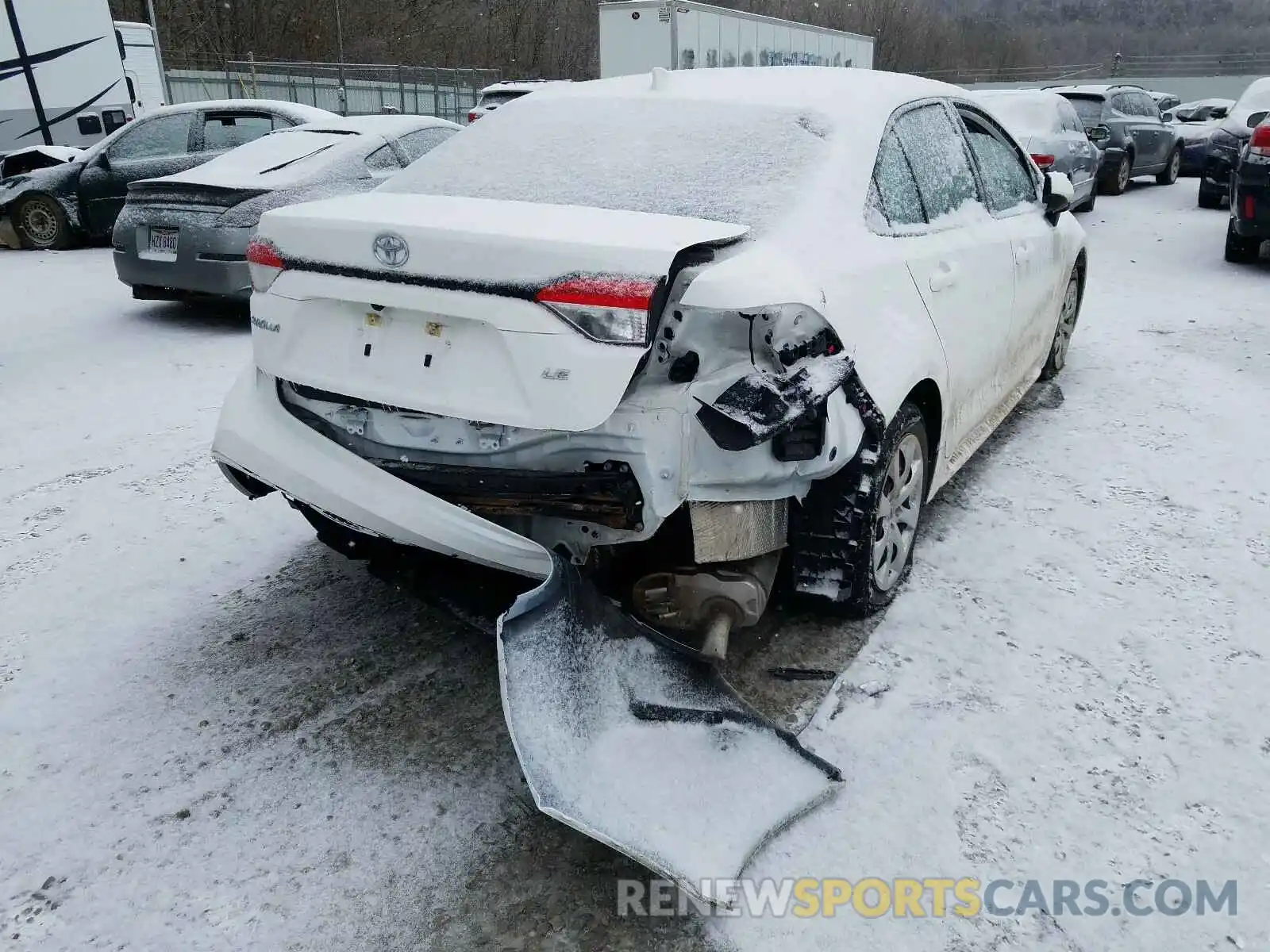 9 Photograph of a damaged car 5YFEPRAEXLP096441 TOYOTA COROLLA 2020