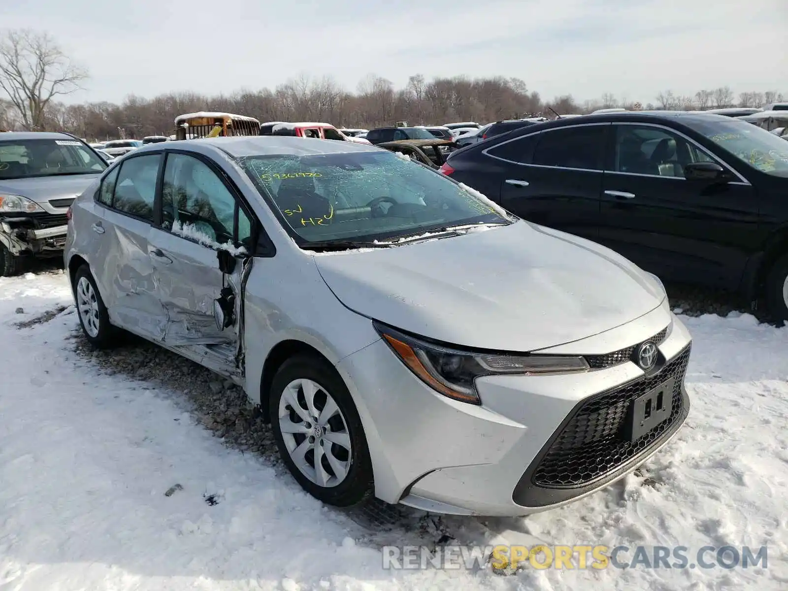 1 Photograph of a damaged car 5YFEPRAEXLP096732 TOYOTA COROLLA 2020