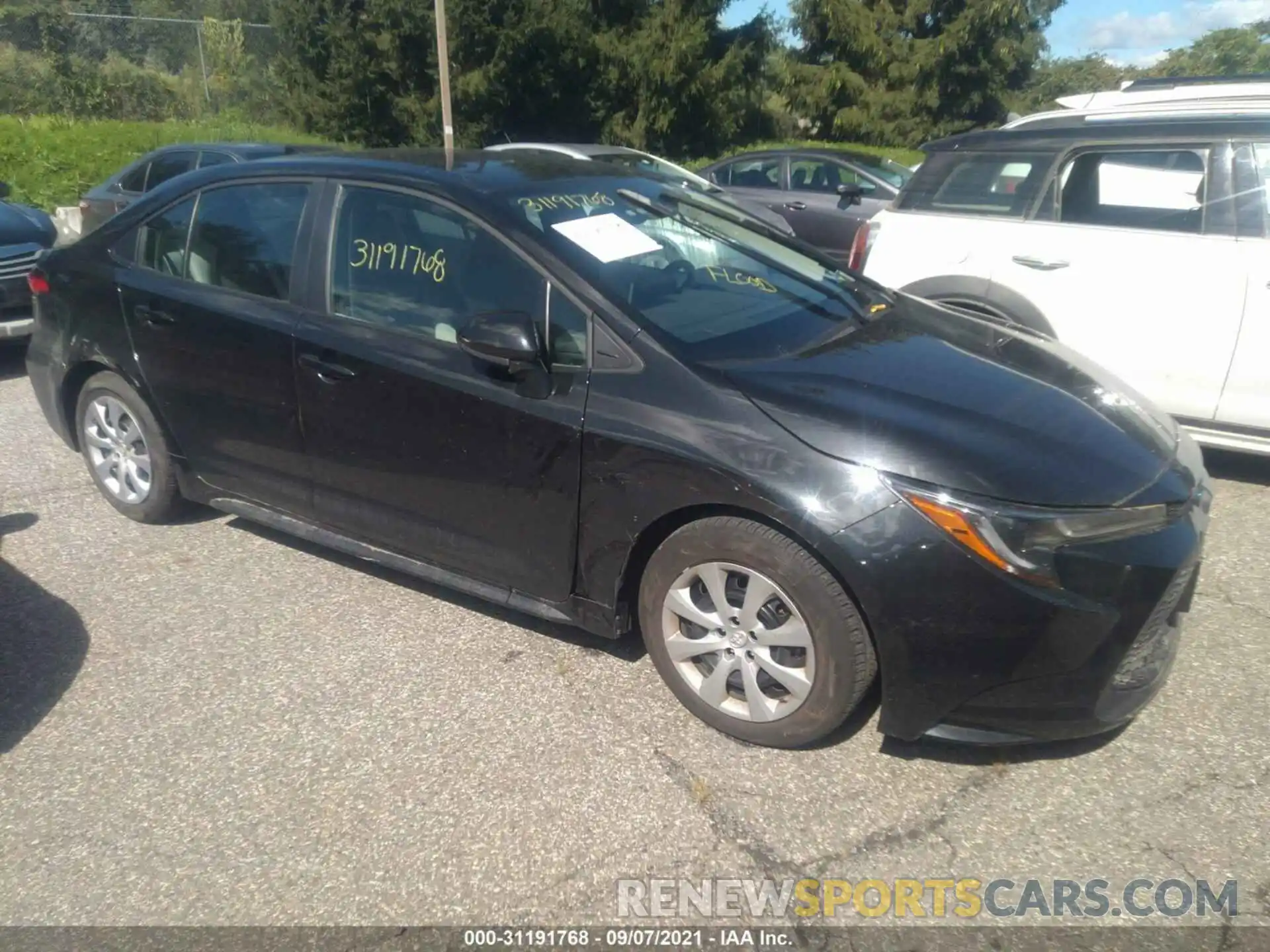 1 Photograph of a damaged car 5YFEPRAEXLP096763 TOYOTA COROLLA 2020