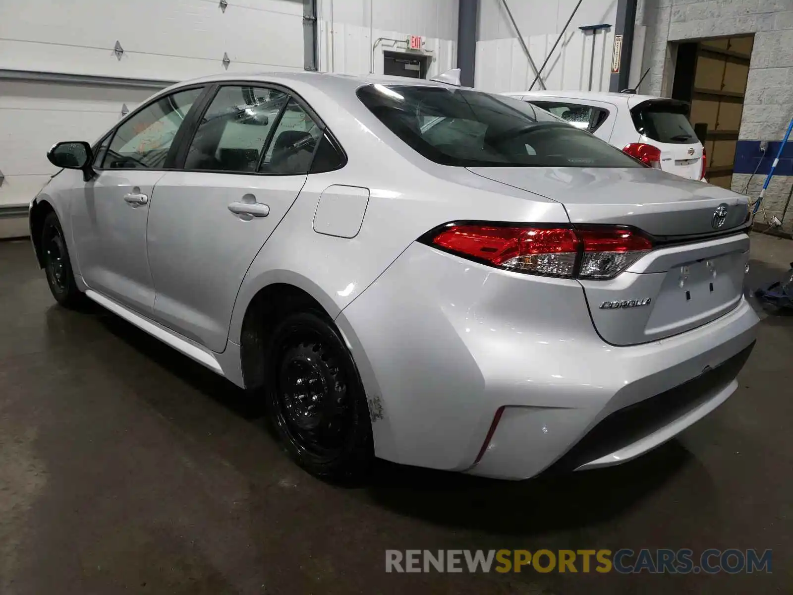 3 Photograph of a damaged car 5YFEPRAEXLP097198 TOYOTA COROLLA 2020