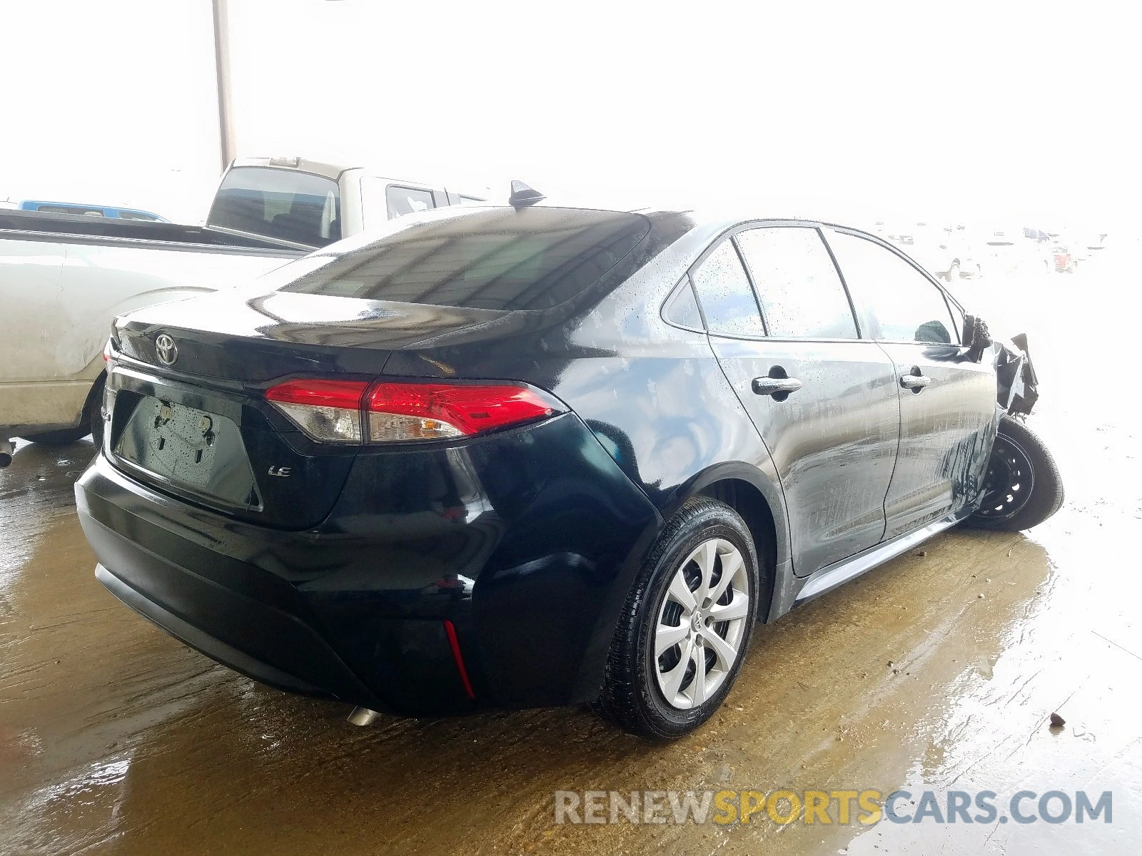 4 Photograph of a damaged car 5YFEPRAEXLP097251 TOYOTA COROLLA 2020