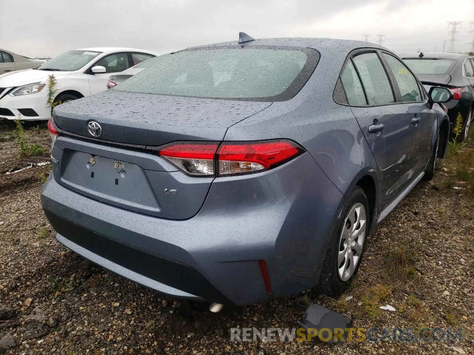 4 Photograph of a damaged car 5YFEPRAEXLP097685 TOYOTA COROLLA 2020