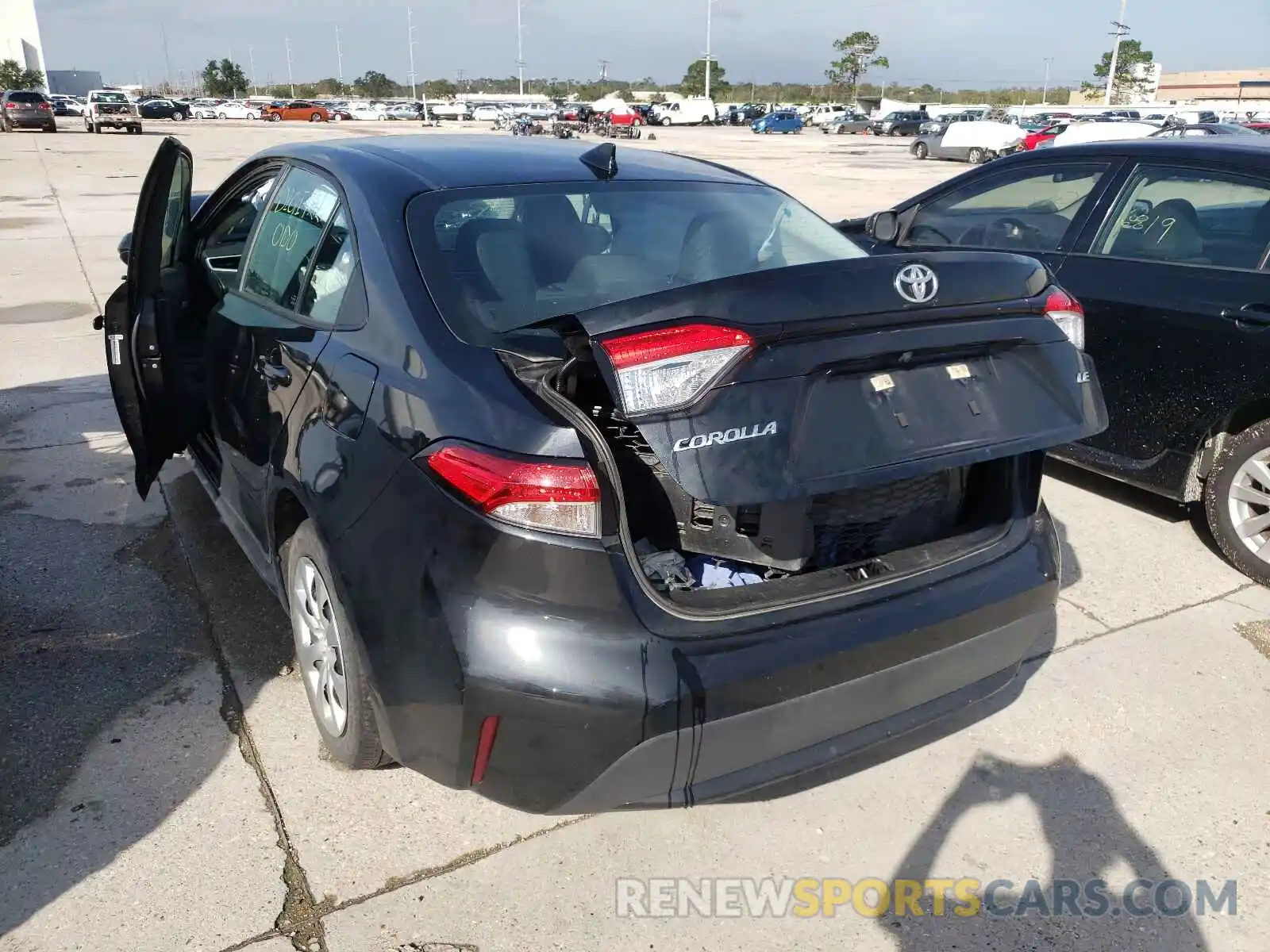 3 Photograph of a damaged car 5YFEPRAEXLP097752 TOYOTA COROLLA 2020