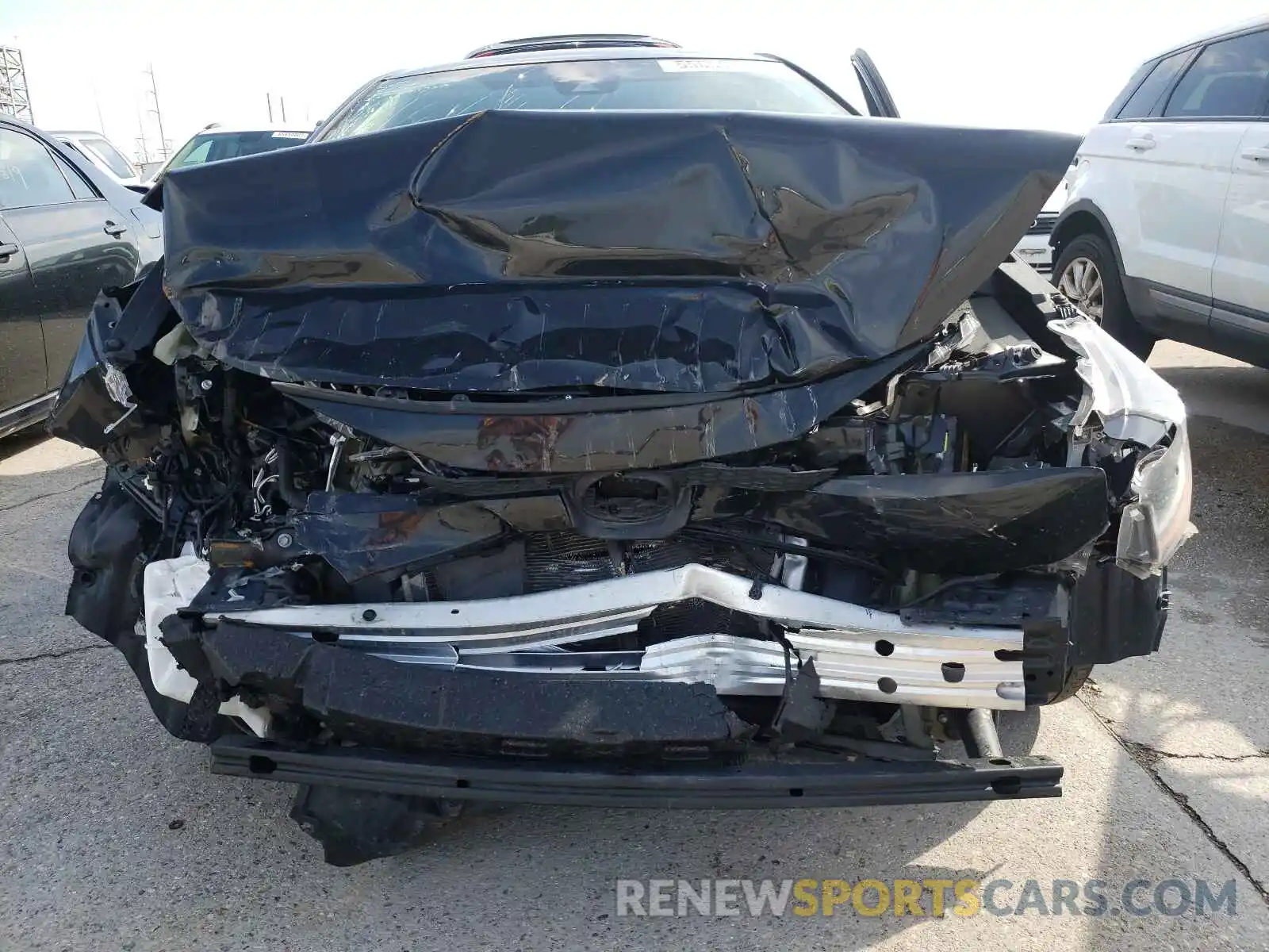 9 Photograph of a damaged car 5YFEPRAEXLP097752 TOYOTA COROLLA 2020