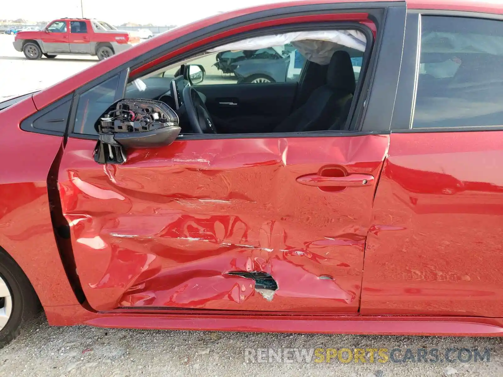 10 Photograph of a damaged car 5YFEPRAEXLP099386 TOYOTA COROLLA 2020
