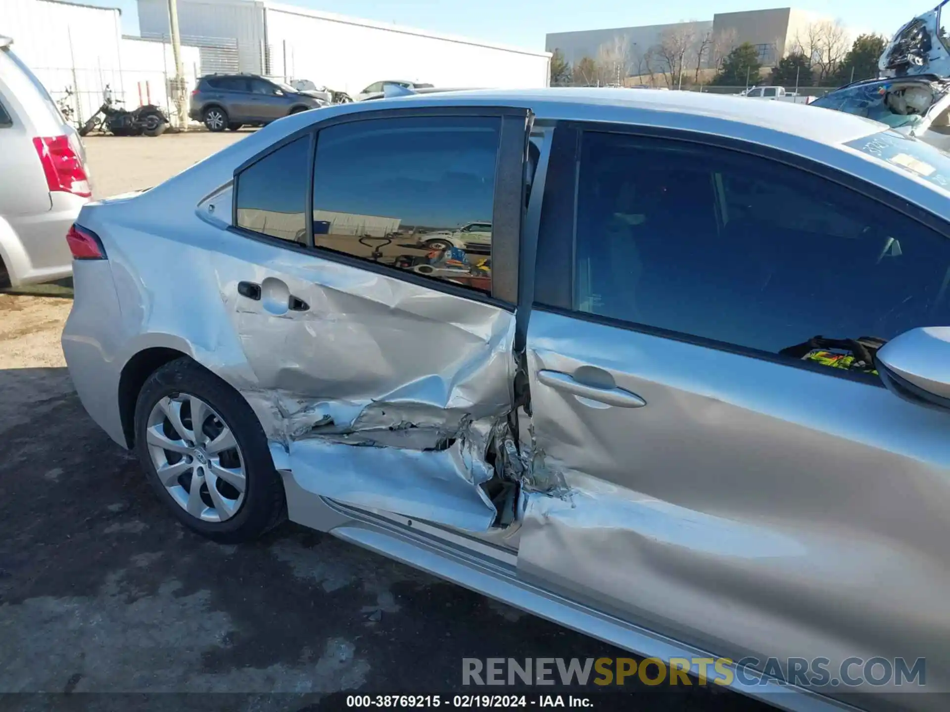 6 Photograph of a damaged car 5YFEPRAEXLP099517 TOYOTA COROLLA 2020