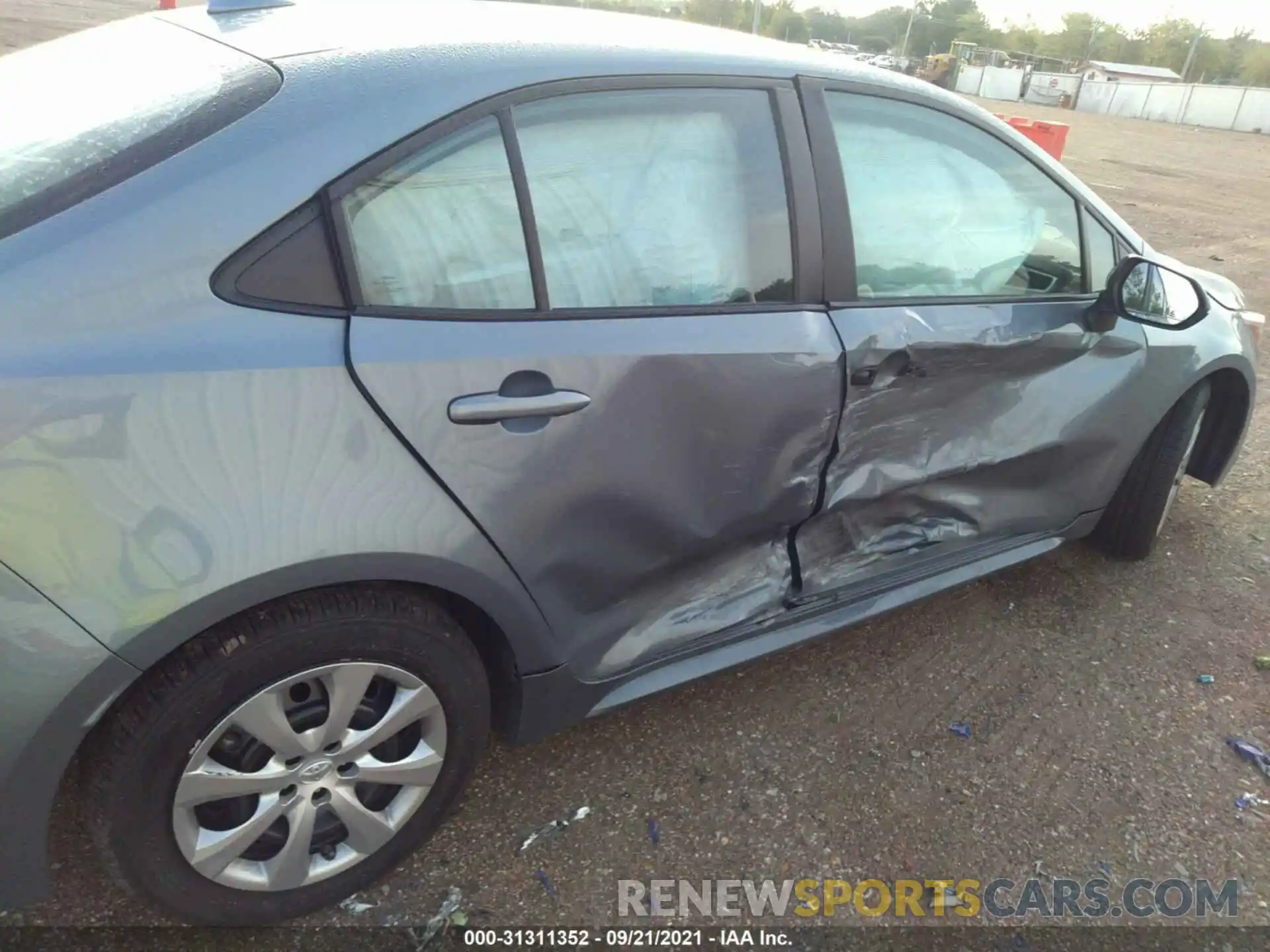 6 Photograph of a damaged car 5YFEPRAEXLP101167 TOYOTA COROLLA 2020